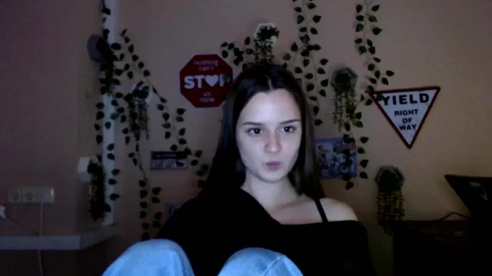 Gallery image thumbnail from Dana_Cute's myfreecams stream on, 11/27/2025, 17:56 image 17 of 20