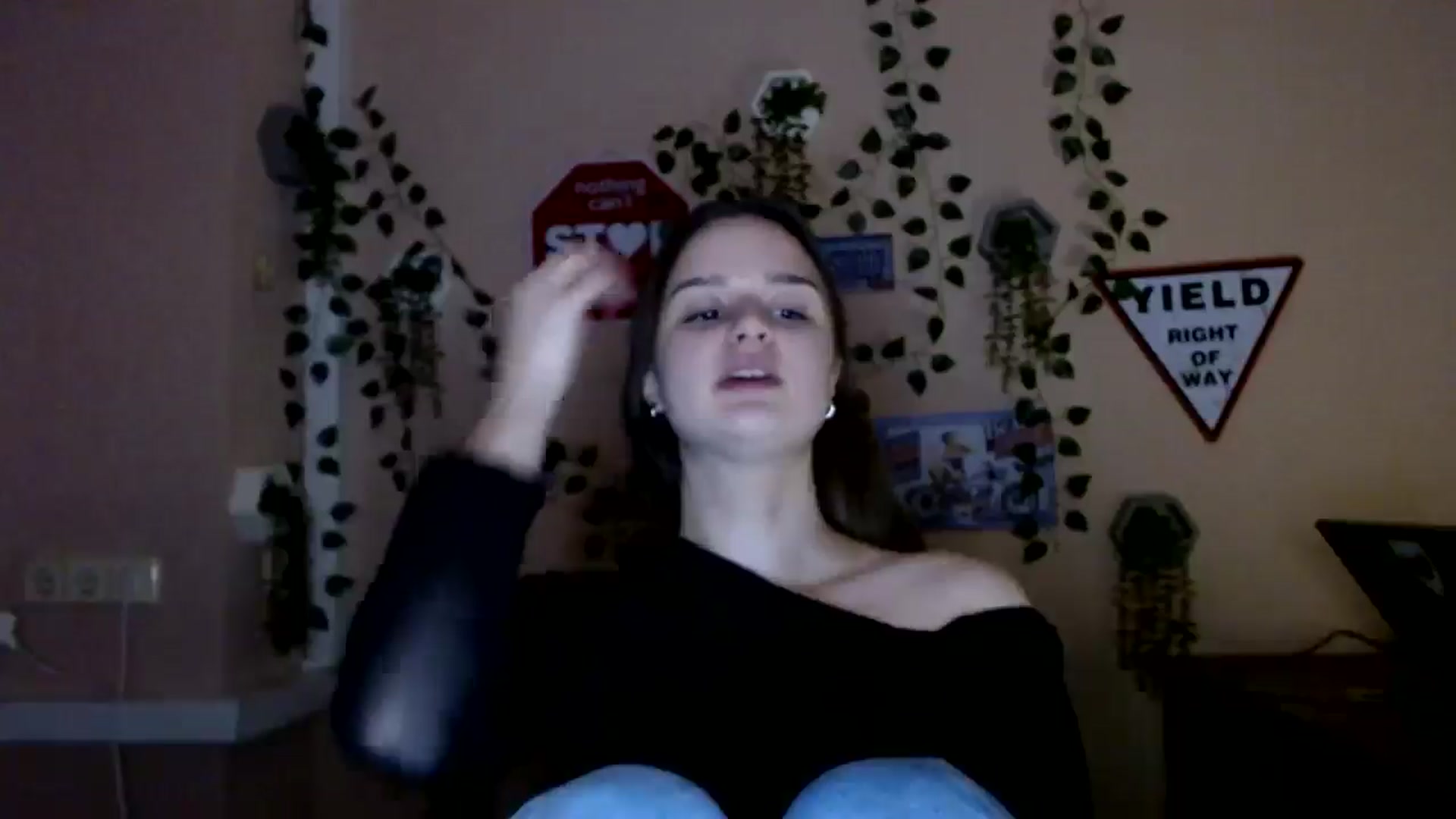 Gallery image thumbnail from Dana_Cute's myfreecams stream on, 11/27/2025, 17:56 image 15 of 20