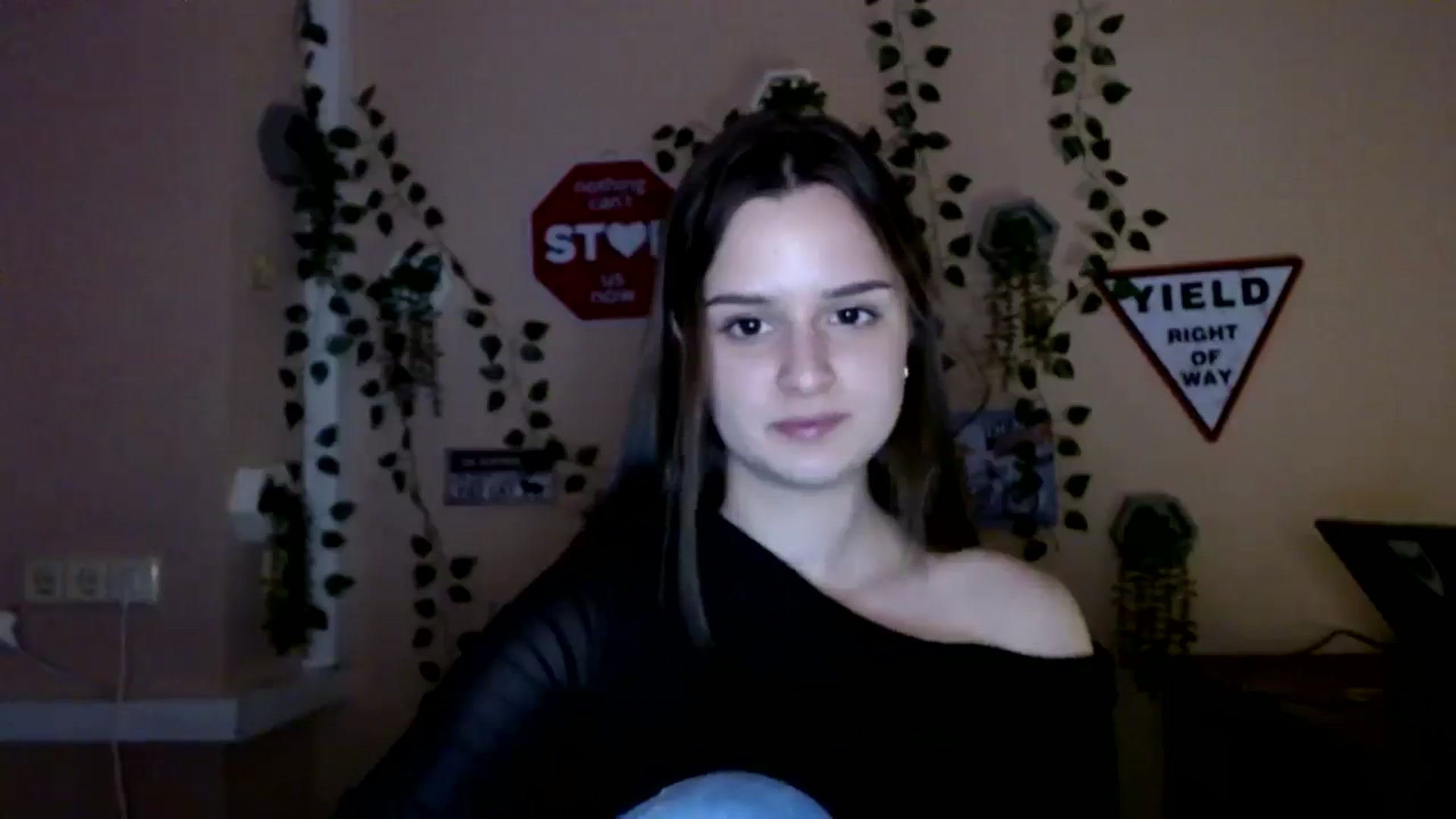 Gallery image thumbnail from Dana_Cute's myfreecams stream on, 11/27/2025, 17:56 image 6 of 20