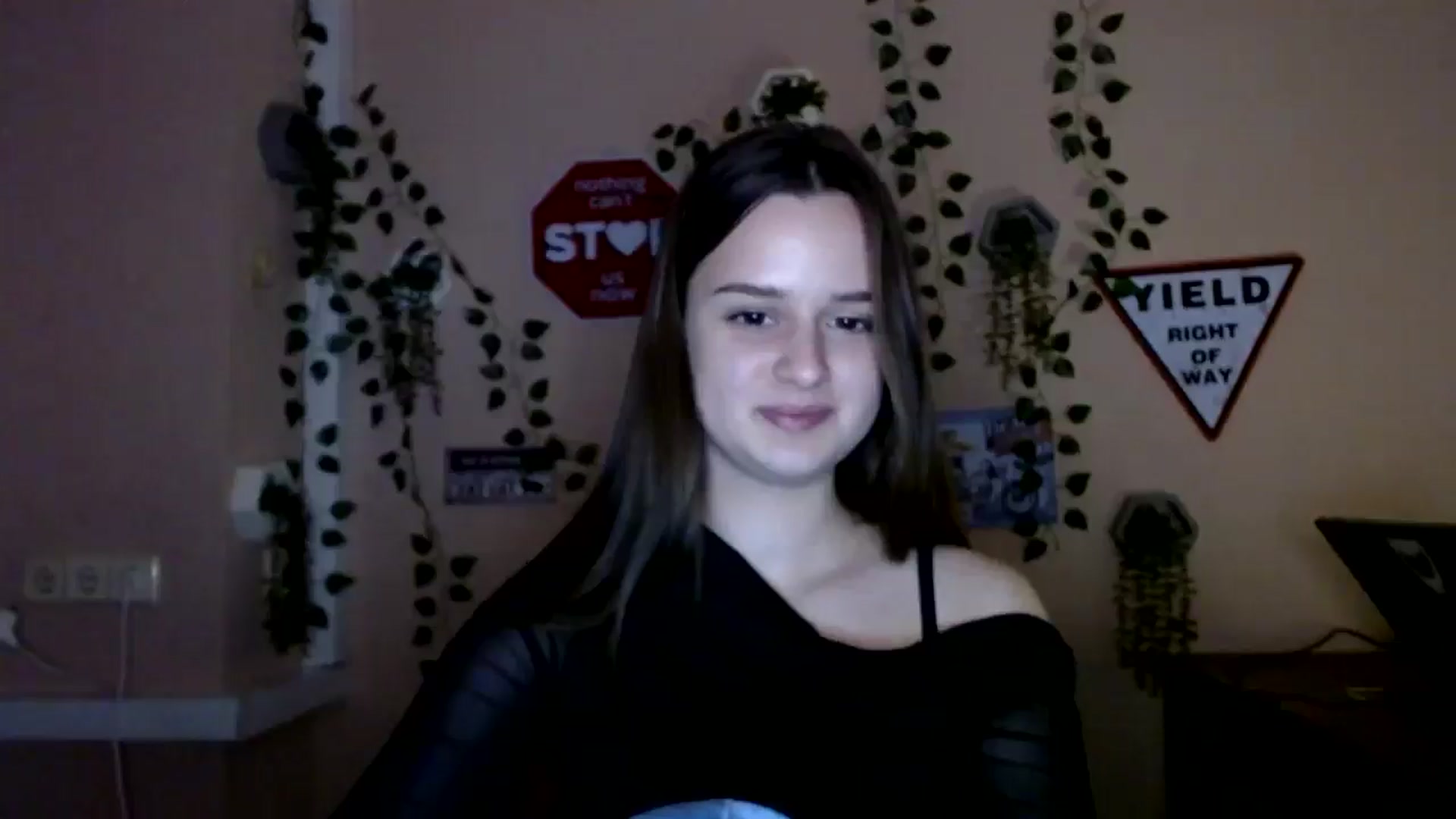 Gallery image thumbnail from Dana_Cute's myfreecams stream on, 11/27/2025, 17:56 image 20 of 20