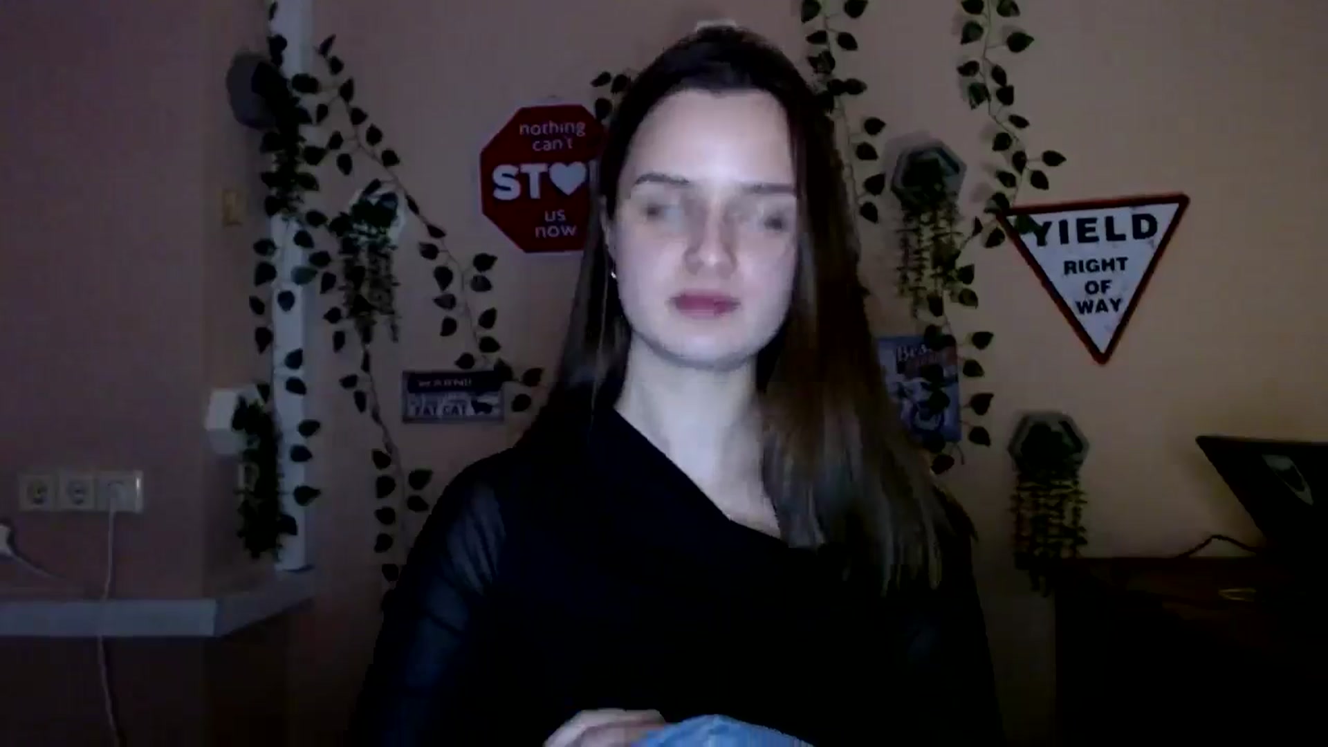 Gallery image thumbnail from Dana_Cute's myfreecams stream on, 11/27/2025, 19:41 image 16 of 20