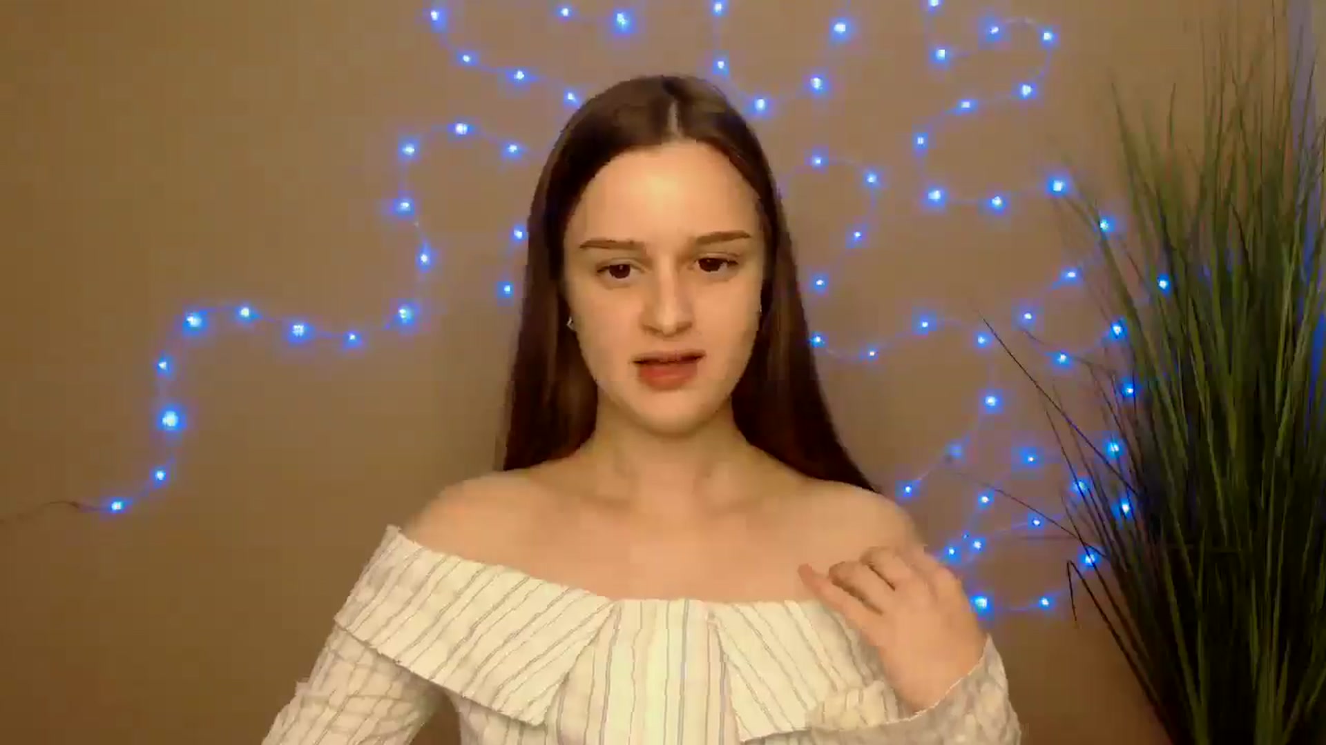 Gallery image thumbnail from Dana_Cute's myfreecams stream on, 12/01/2025, 16:07 image 13 of 20