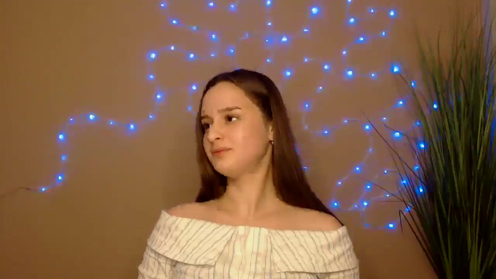 Gallery image thumbnail from Dana_Cute's myfreecams stream on, 12/01/2025, 17:28 image 7 of 20