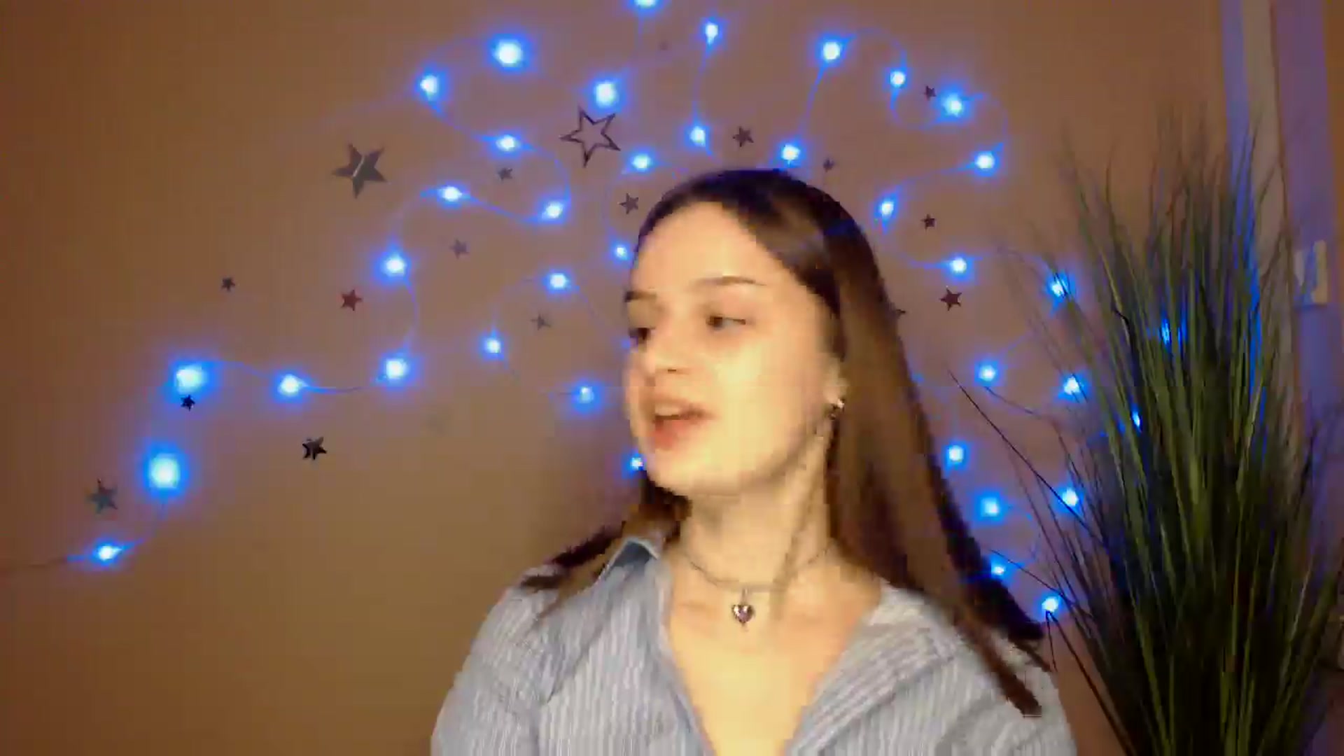 Gallery image thumbnail from Dana_Cute's myfreecams stream on, 12/07/2025, 17:36 image 7 of 20