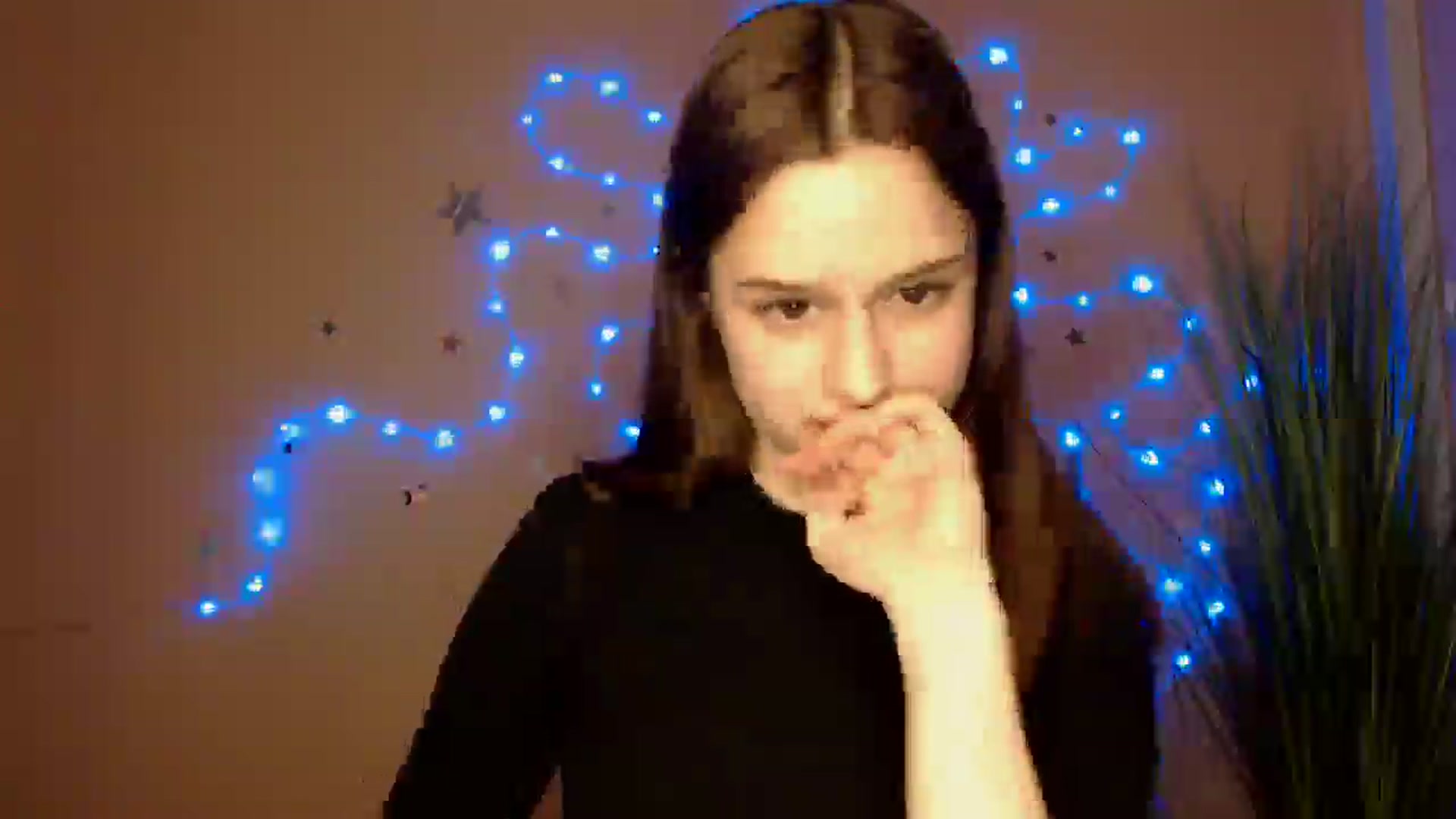 Gallery image thumbnail from Dana_Cute's myfreecams stream on, 12/12/2025, 18:32 image 6 of 20