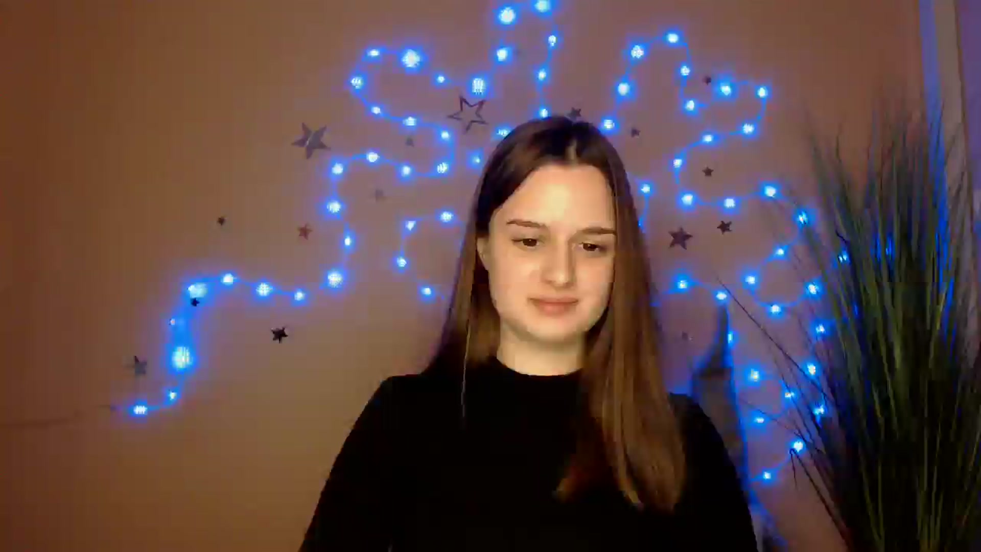 Gallery image thumbnail from Dana_Cute's myfreecams stream on, 12/12/2025, 18:32 image 17 of 20