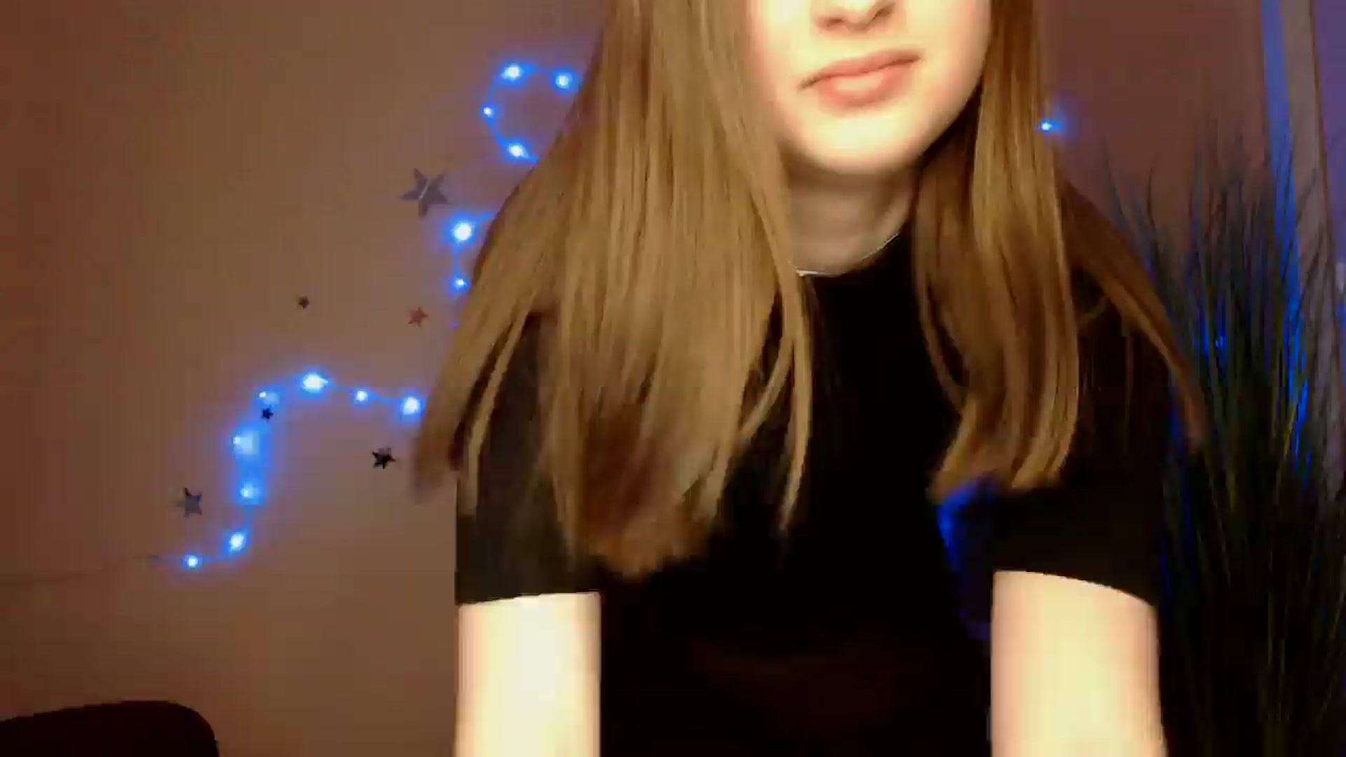 Gallery image thumbnail from Dana_Cute's myfreecams stream on, 12/12/2025, 18:32 image 5 of 20