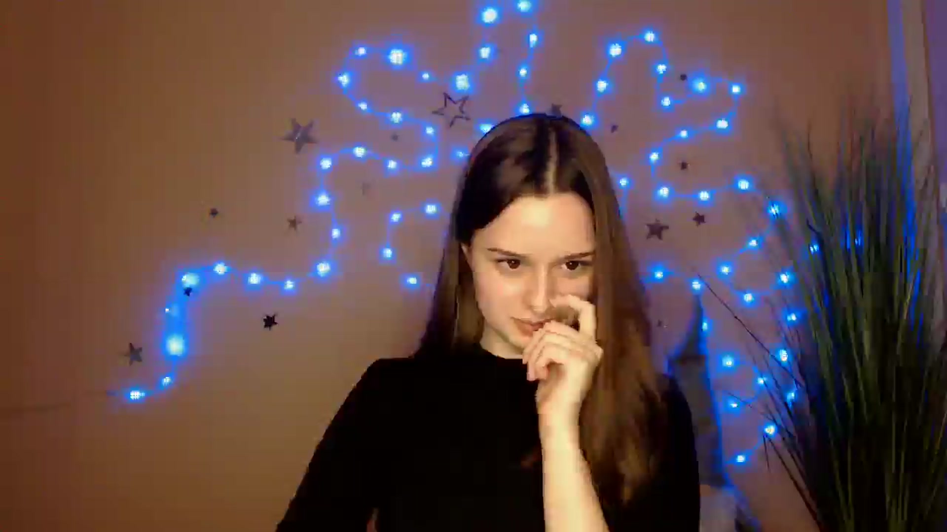 Gallery image thumbnail from Dana_Cute's myfreecams stream on, 12/12/2025, 18:32 image 14 of 20