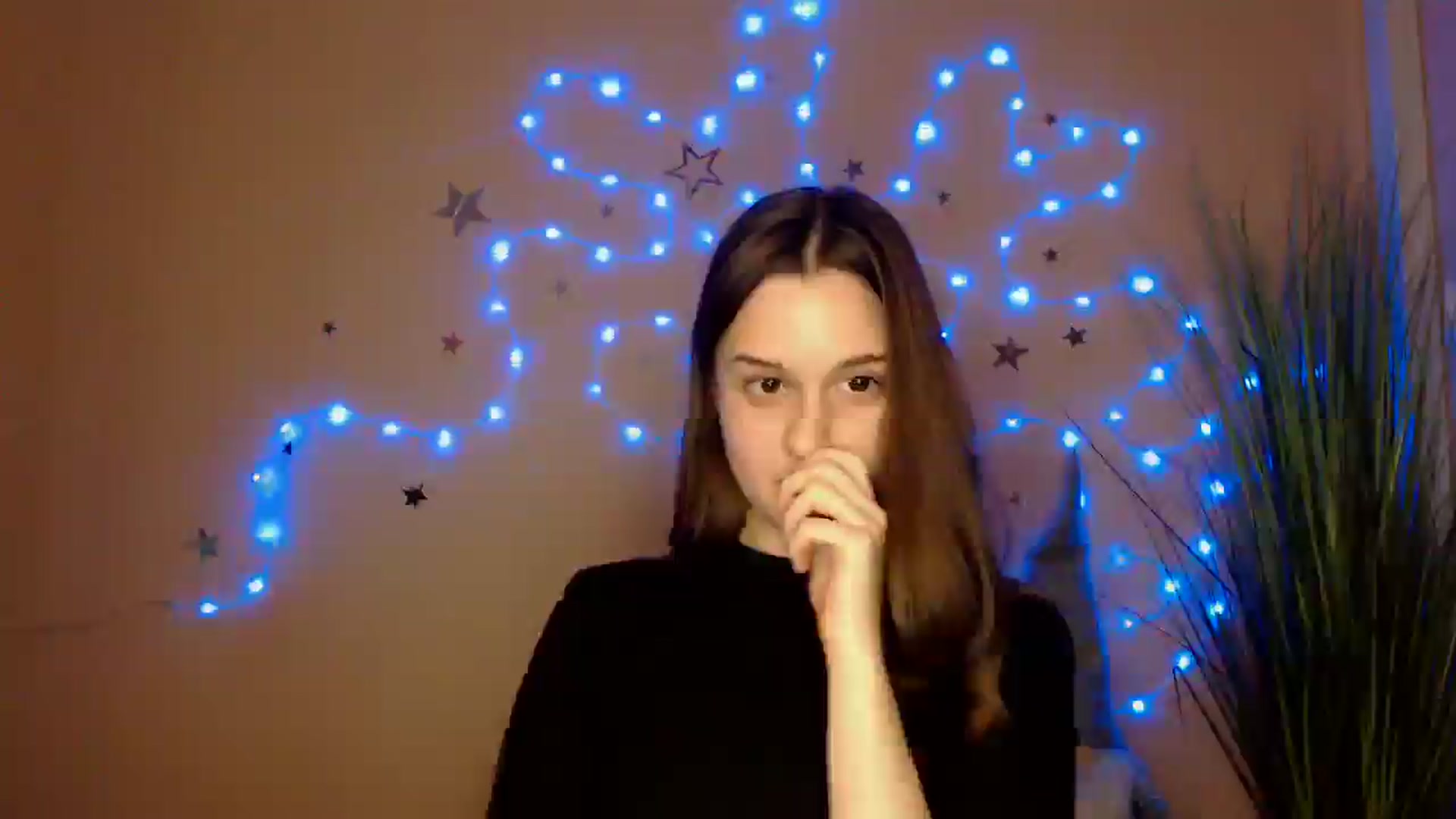 Gallery image thumbnail from Dana_Cute's myfreecams stream on, 12/12/2025, 18:32 image 10 of 20