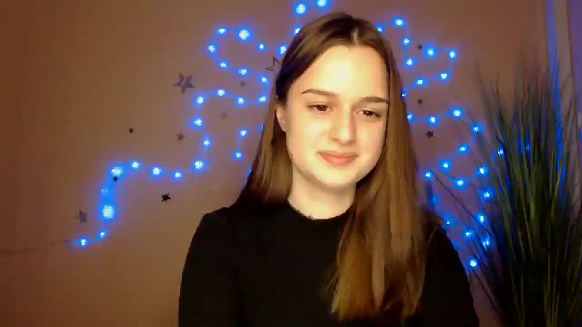 Gallery image thumbnail from Dana_Cute's myfreecams stream on, 12/12/2025, 18:32 image 12 of 20