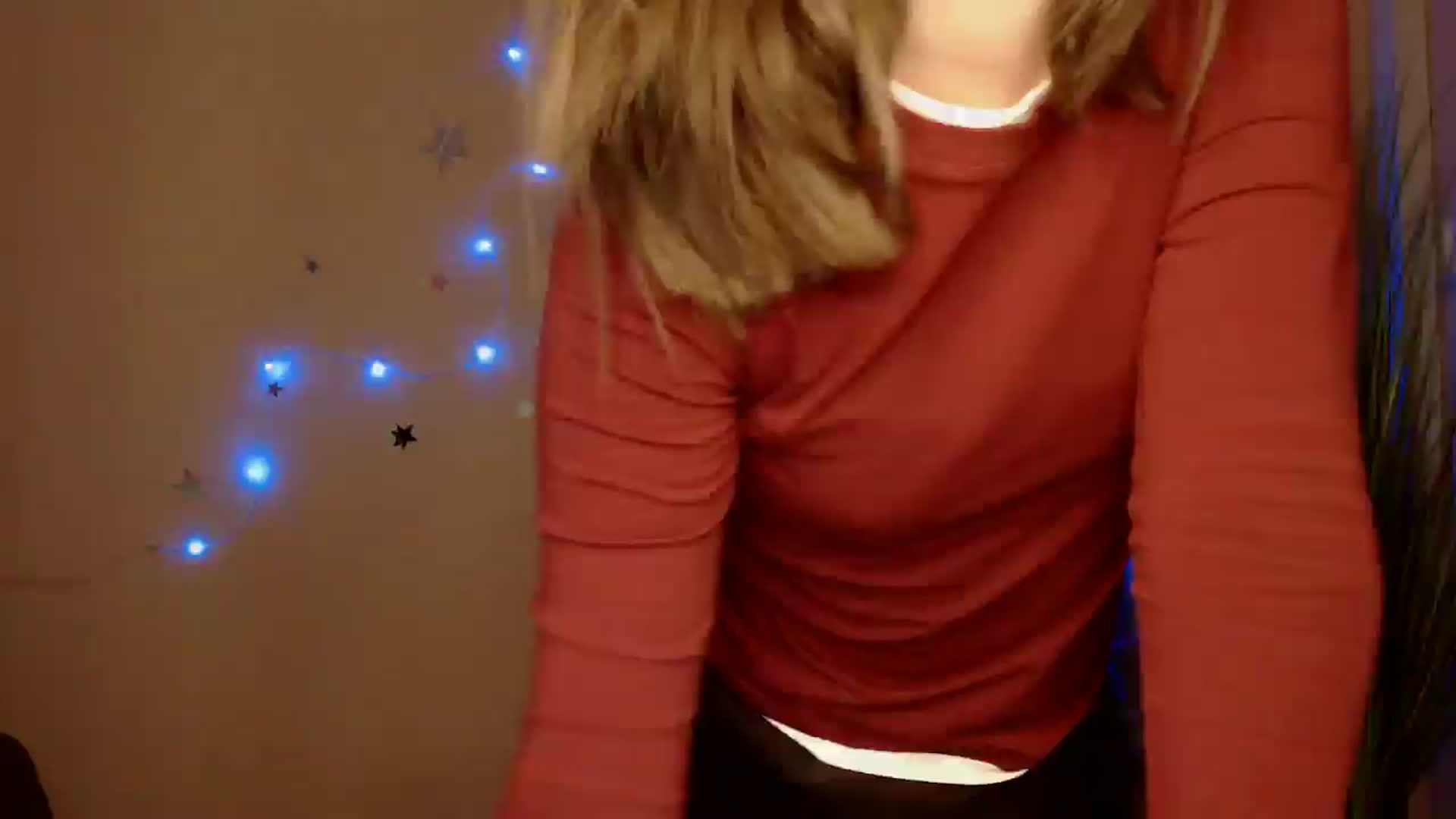 Gallery image thumbnail from Dana_Cute's myfreecams stream on, 12/14/2025, 18:15 image 8 of 20