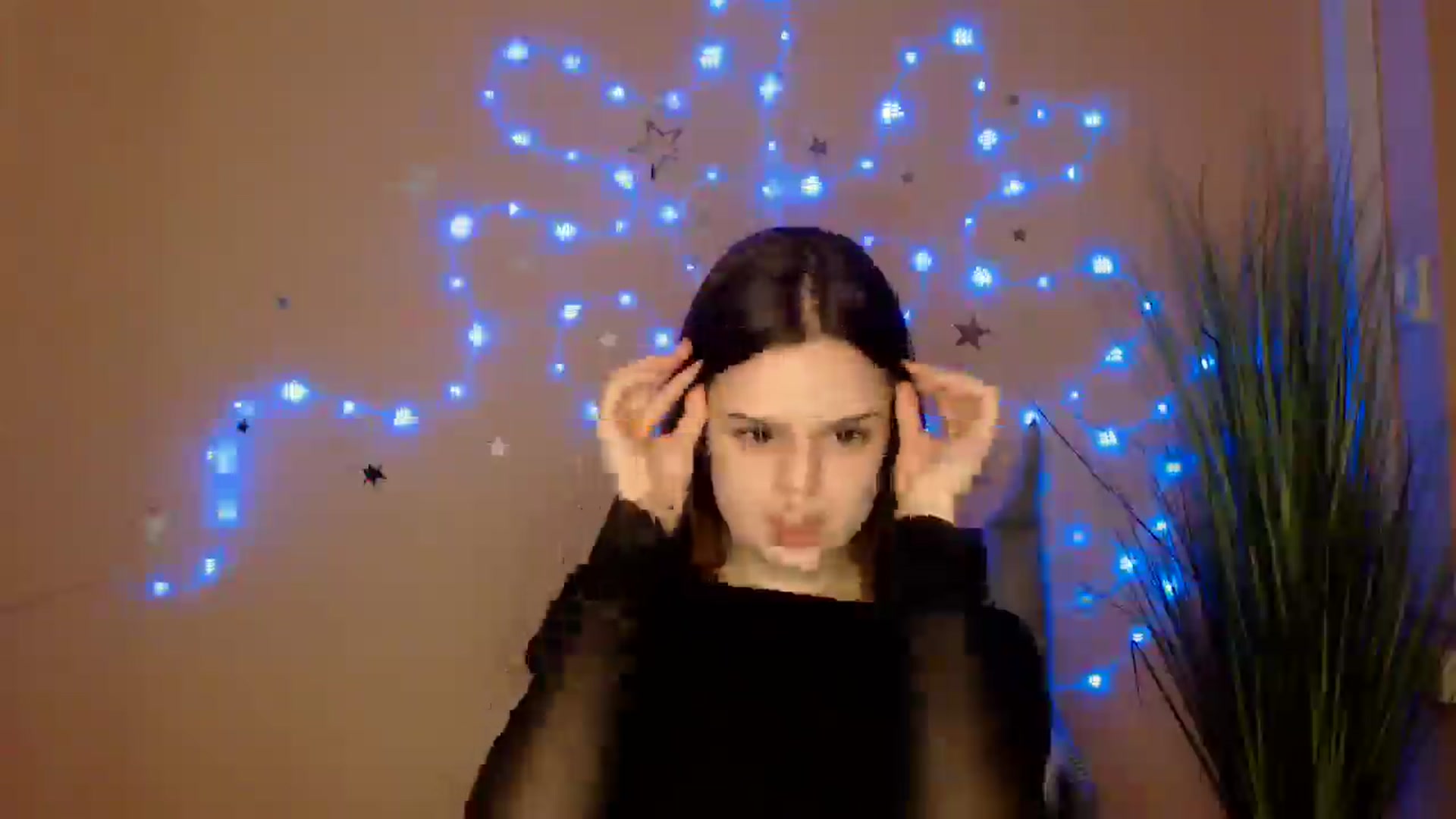 Gallery image thumbnail from Dana_Cute's myfreecams stream on, 12/18/2025, 17:14 image 4 of 20