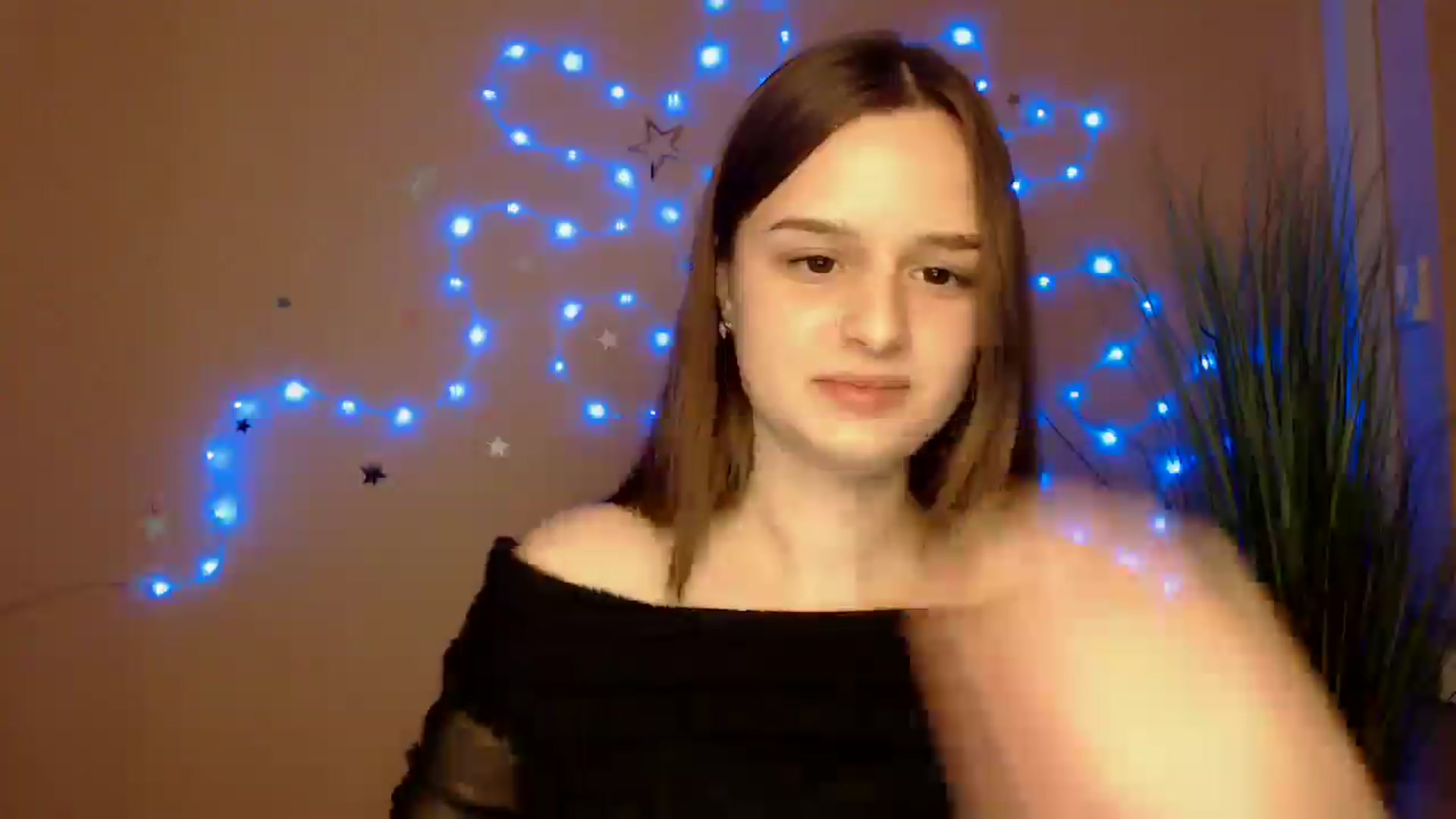 Gallery image thumbnail from Dana_Cute's myfreecams stream on, 12/18/2025, 17:14 image 9 of 20