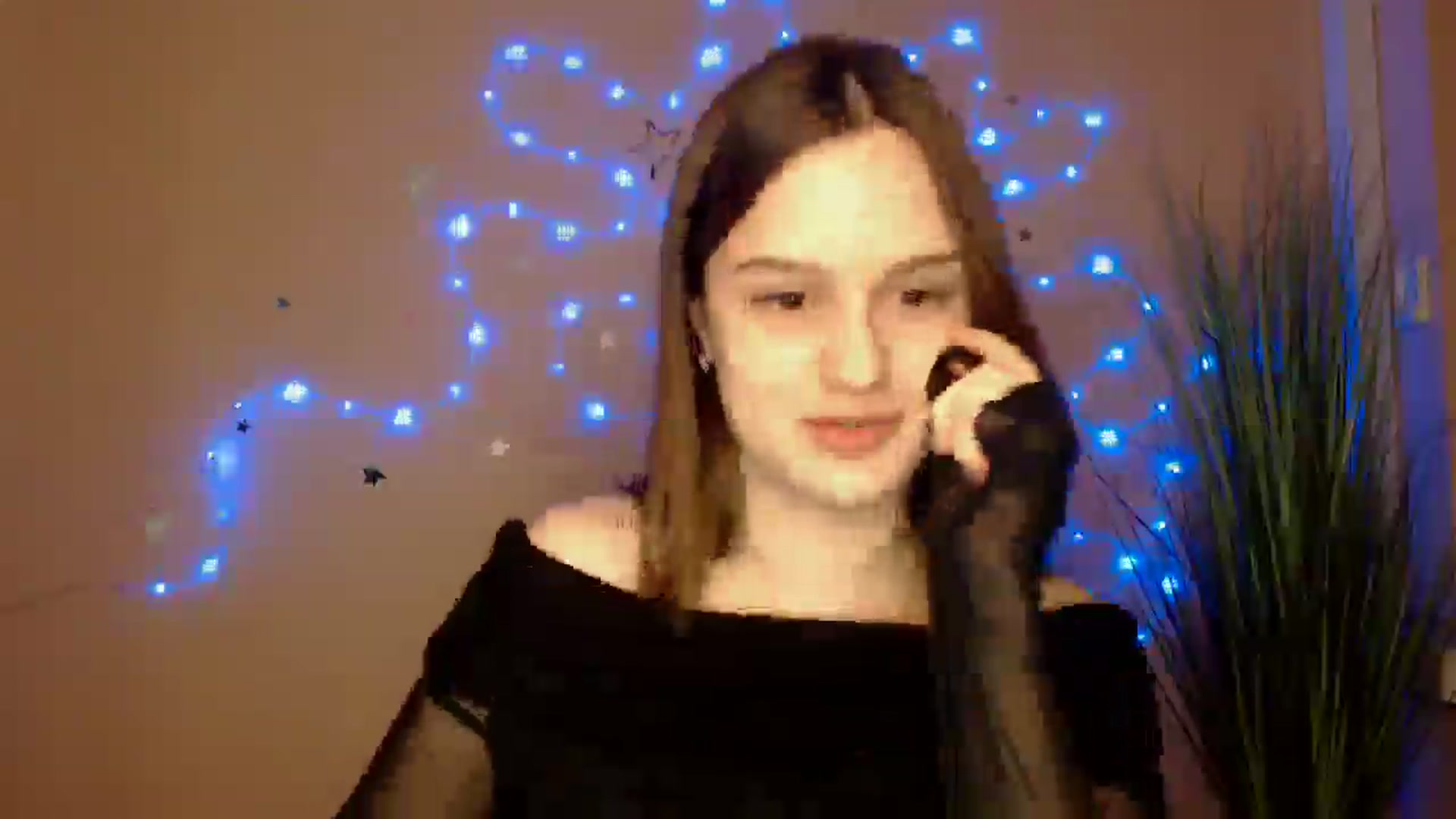 Gallery image thumbnail from Dana_Cute's myfreecams stream on, 12/18/2025, 17:14 image 5 of 20
