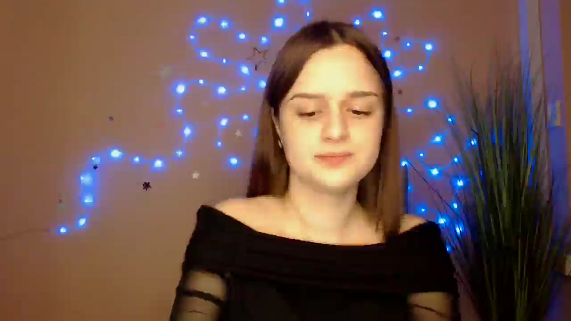 Gallery image thumbnail from Dana_Cute's myfreecams stream on, 12/18/2025, 17:14 image 2 of 20