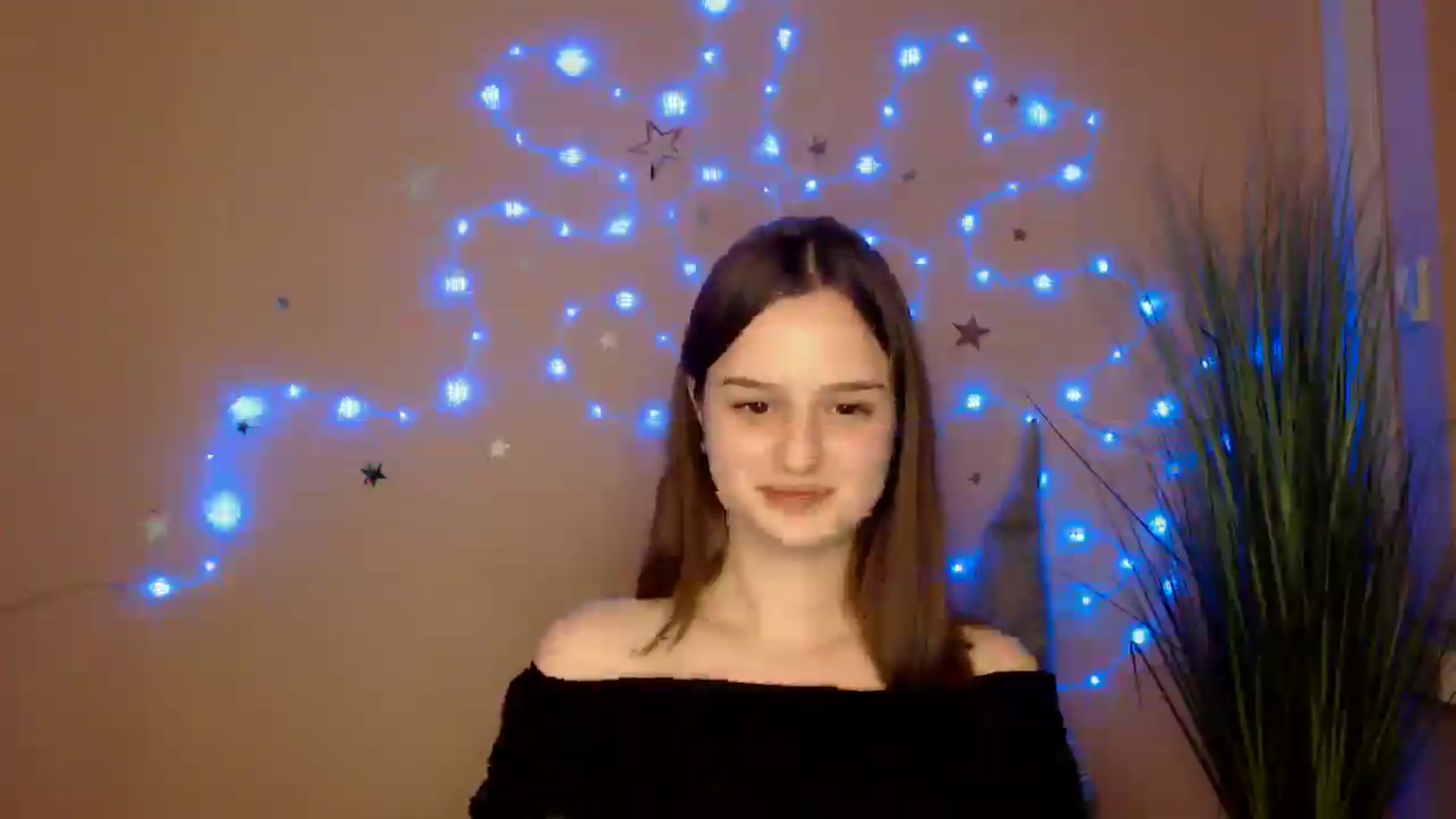 Gallery image thumbnail from Dana_Cute's myfreecams stream on, 12/18/2025, 17:14 image 13 of 20