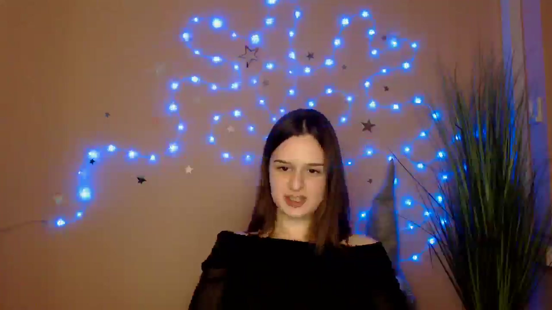 Gallery image thumbnail from Dana_Cute's myfreecams stream on, 12/18/2025, 17:14 image 12 of 20