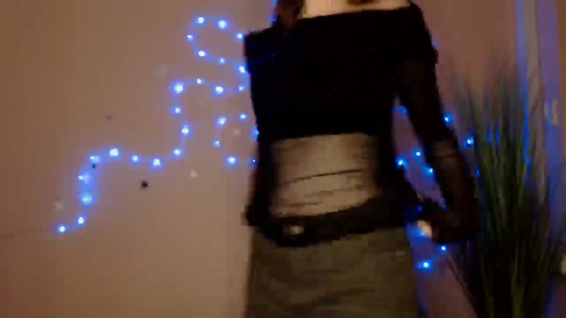 Gallery image thumbnail from Dana_Cute's myfreecams stream on, 12/18/2025, 17:14 image 3 of 20