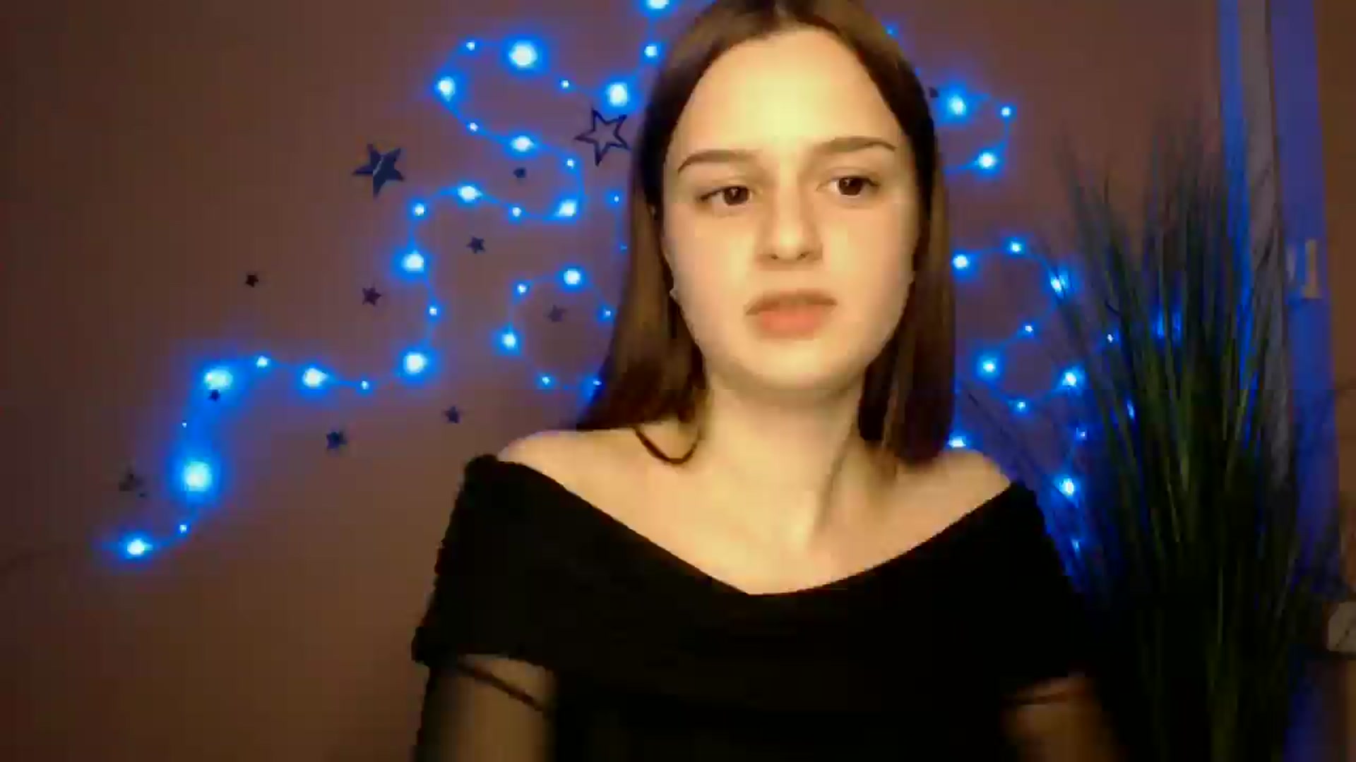 Gallery image thumbnail from Dana_Cute's myfreecams stream on, 12/18/2025, 19:28 image 20 of 20