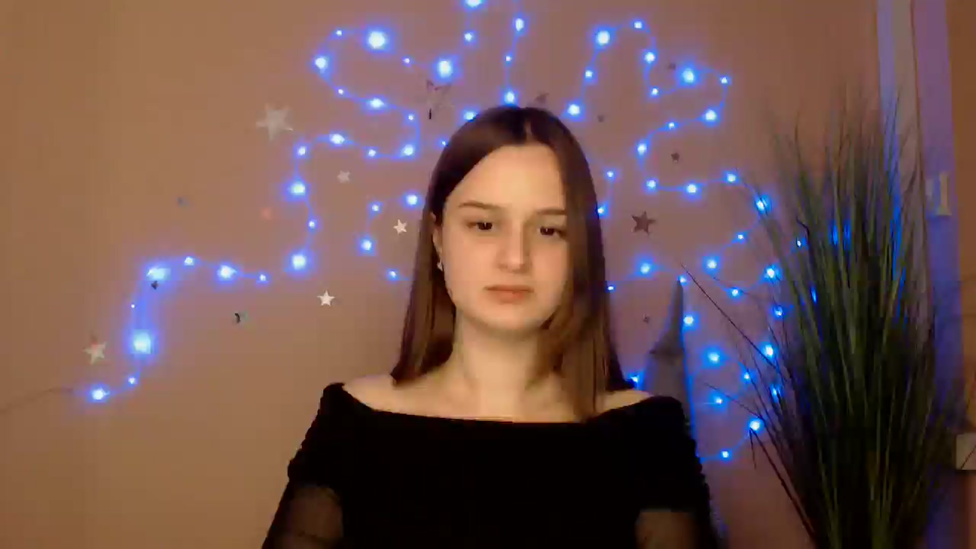 Gallery image thumbnail from Dana_Cute's myfreecams stream on, 12/18/2025, 19:46 image 1 of 20