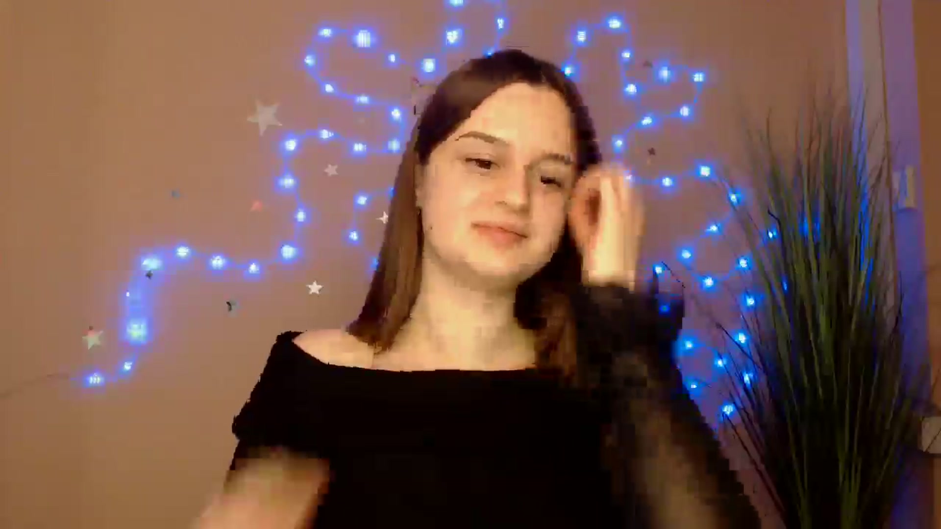 Gallery image thumbnail from Dana_Cute's myfreecams stream on, 12/18/2025, 19:46 image 20 of 20