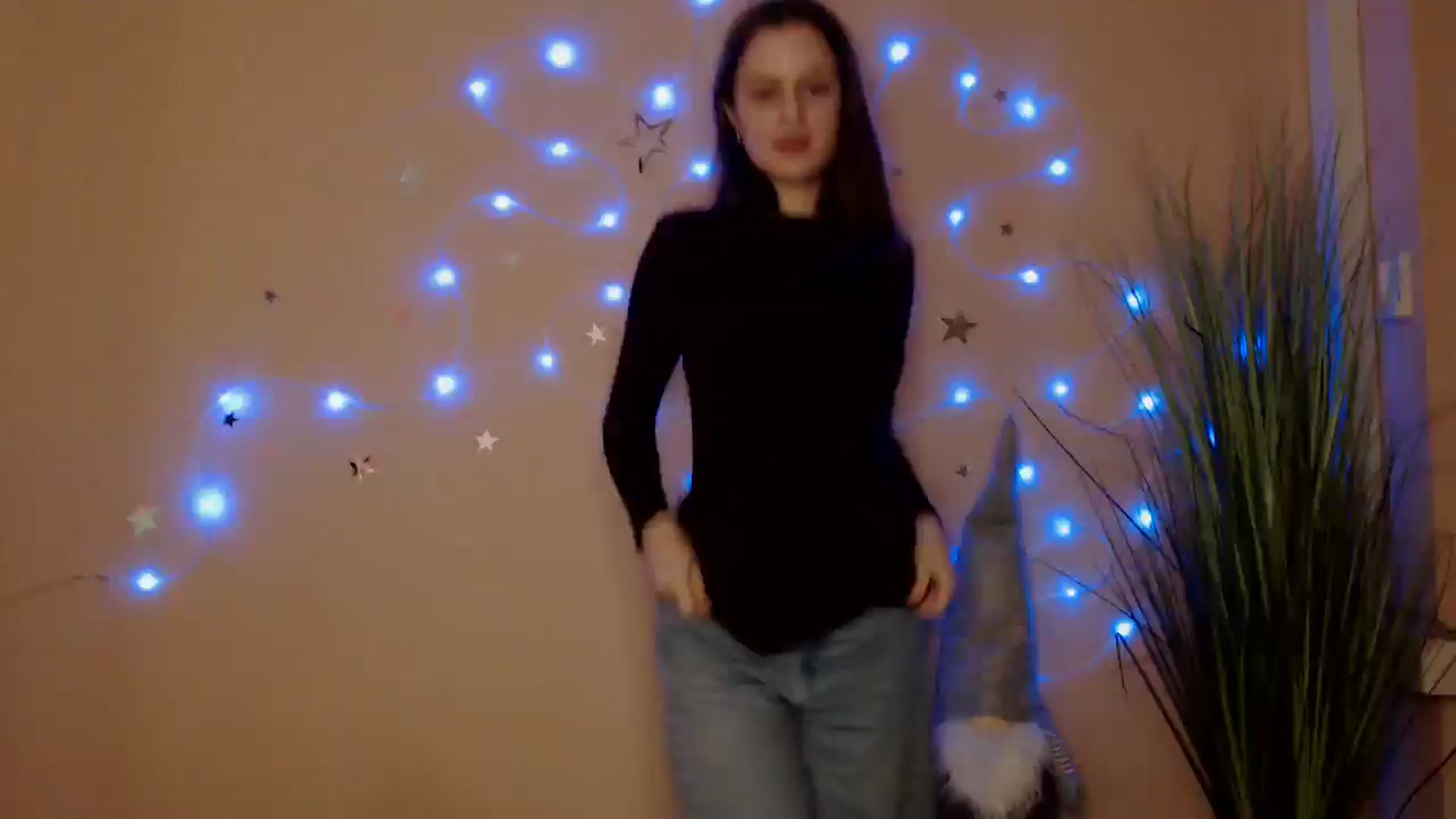Gallery image thumbnail from Dana_Cute's myfreecams stream on, 12/19/2025, 17:49 image 5 of 20