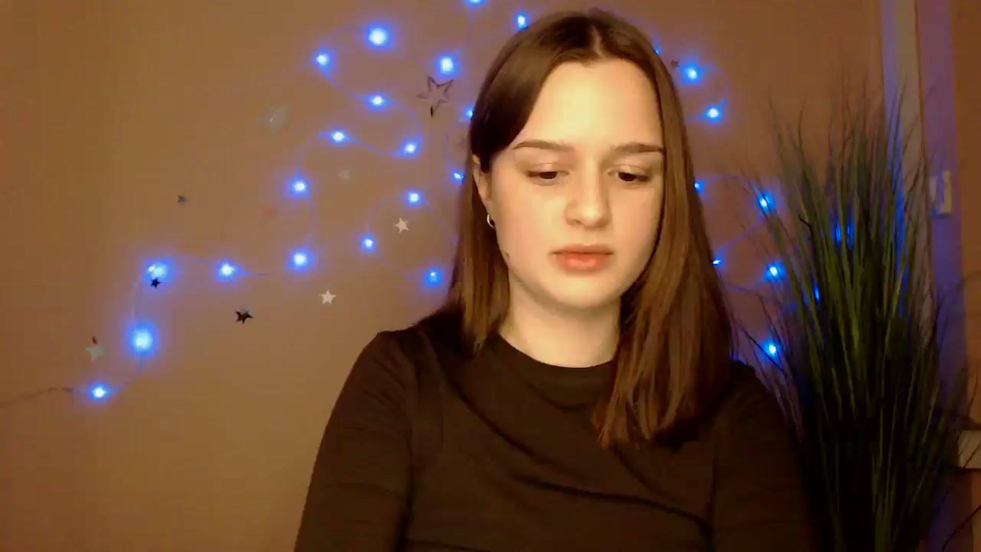Gallery image thumbnail from Dana_Cute's myfreecams stream on, 12/19/2025, 17:49 image 20 of 20