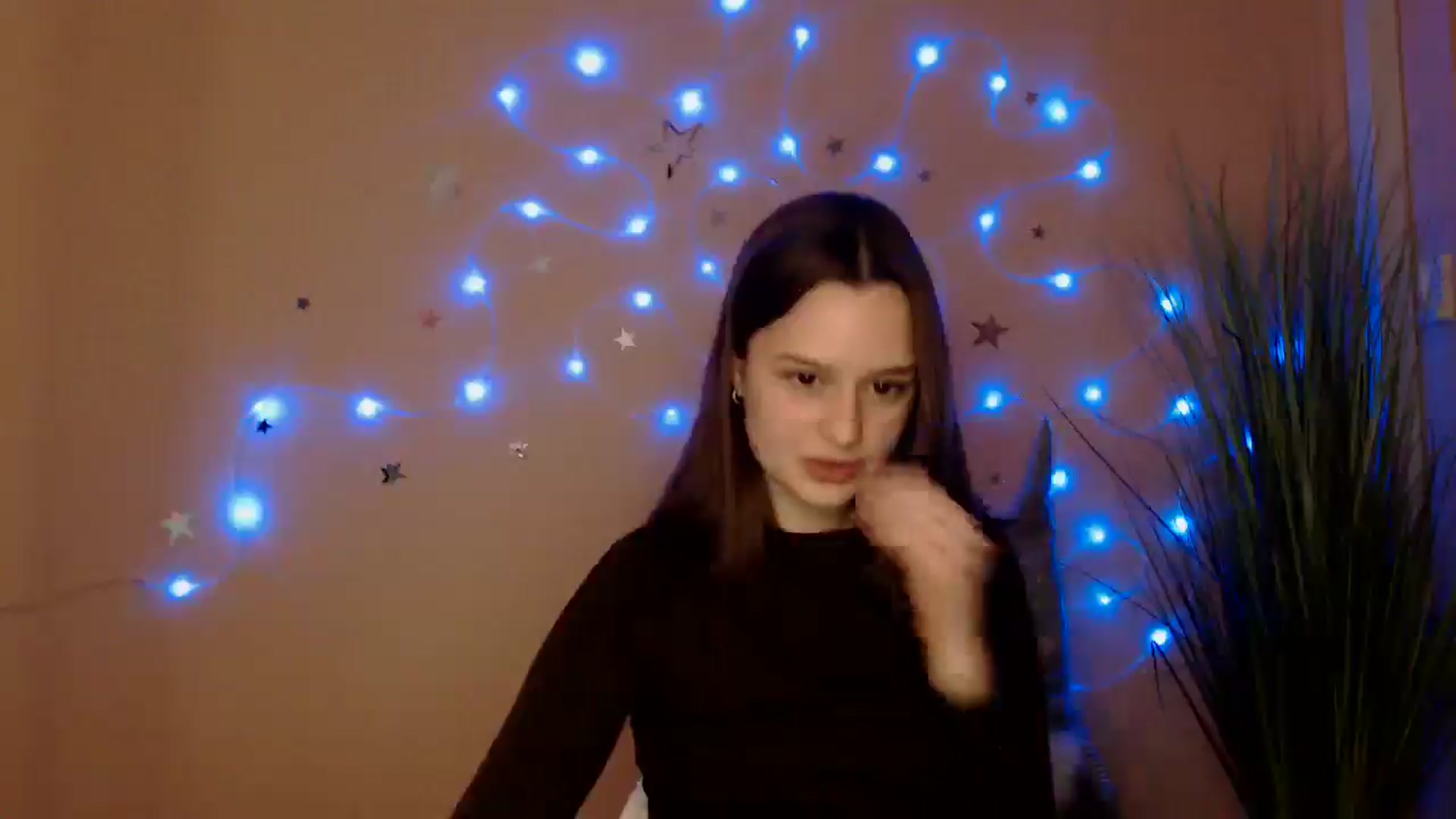 Gallery image thumbnail from Dana_Cute's myfreecams stream on, 12/19/2025, 19:19 image 5 of 20