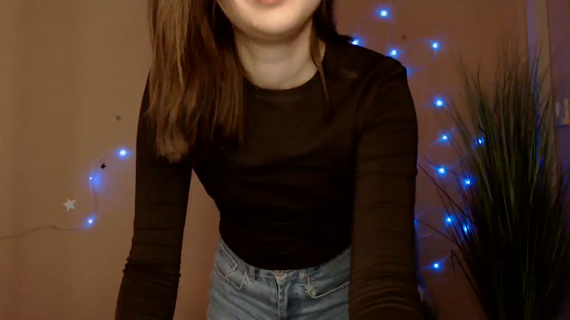 Gallery image thumbnail from Dana_Cute's myfreecams stream on, 12/19/2025, 19:19 image 15 of 20