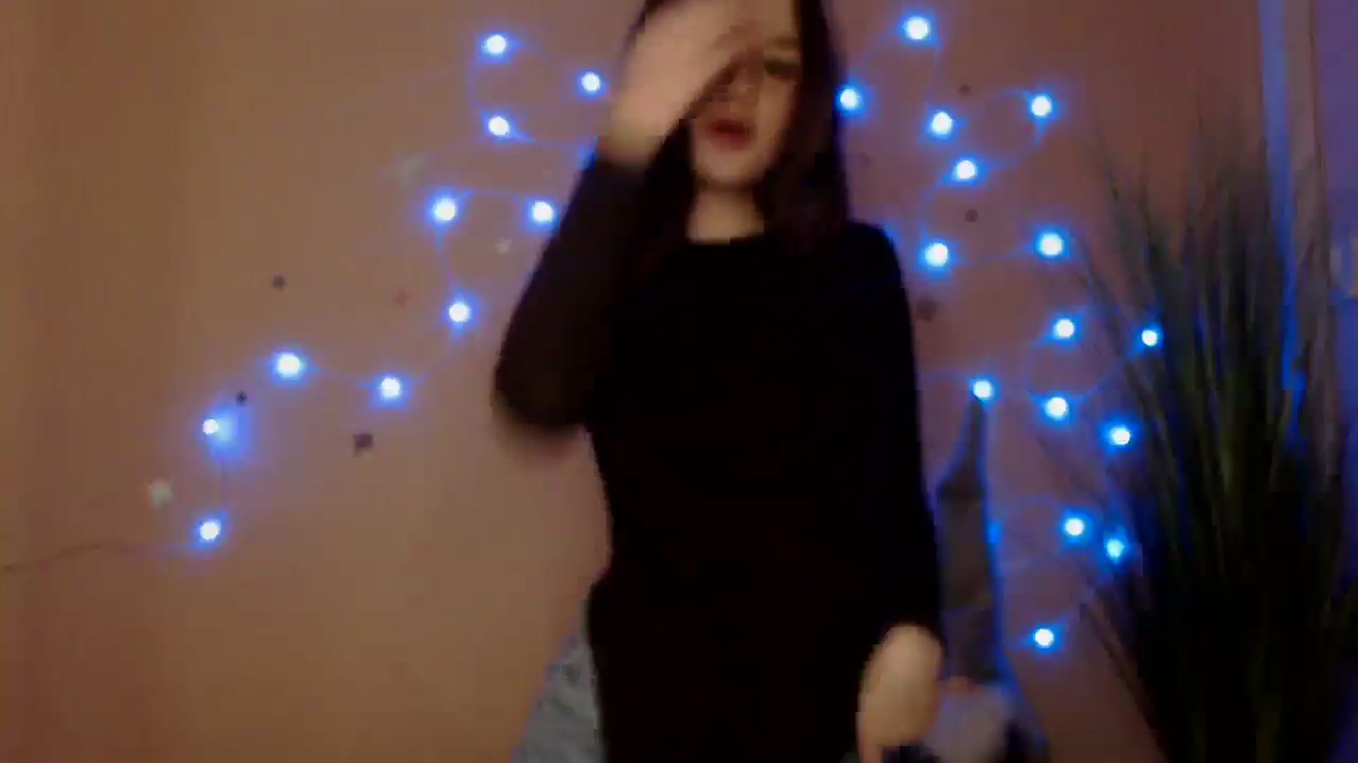 Gallery image thumbnail from Dana_Cute's myfreecams stream on, 12/19/2025, 19:19 image 20 of 20