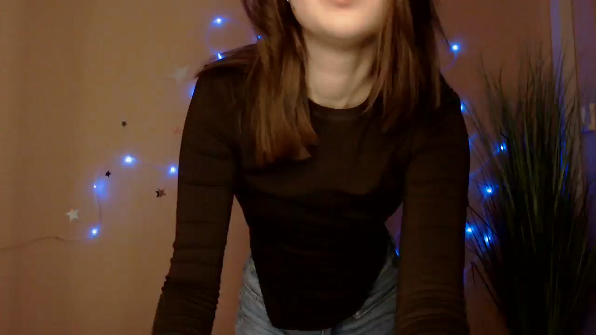 Gallery image thumbnail from Dana_Cute's myfreecams stream on, 12/19/2025, 19:19 image 16 of 20