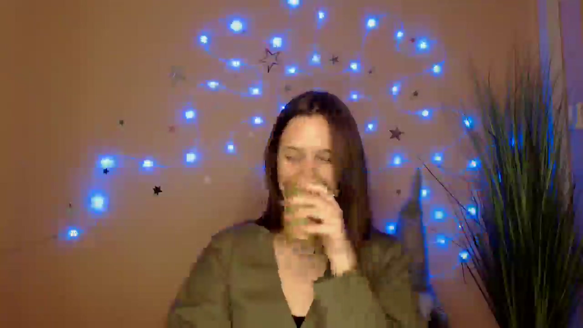 Gallery image thumbnail from Dana_Cute's myfreecams stream on, 12/20/2025, 17:01 image 6 of 20