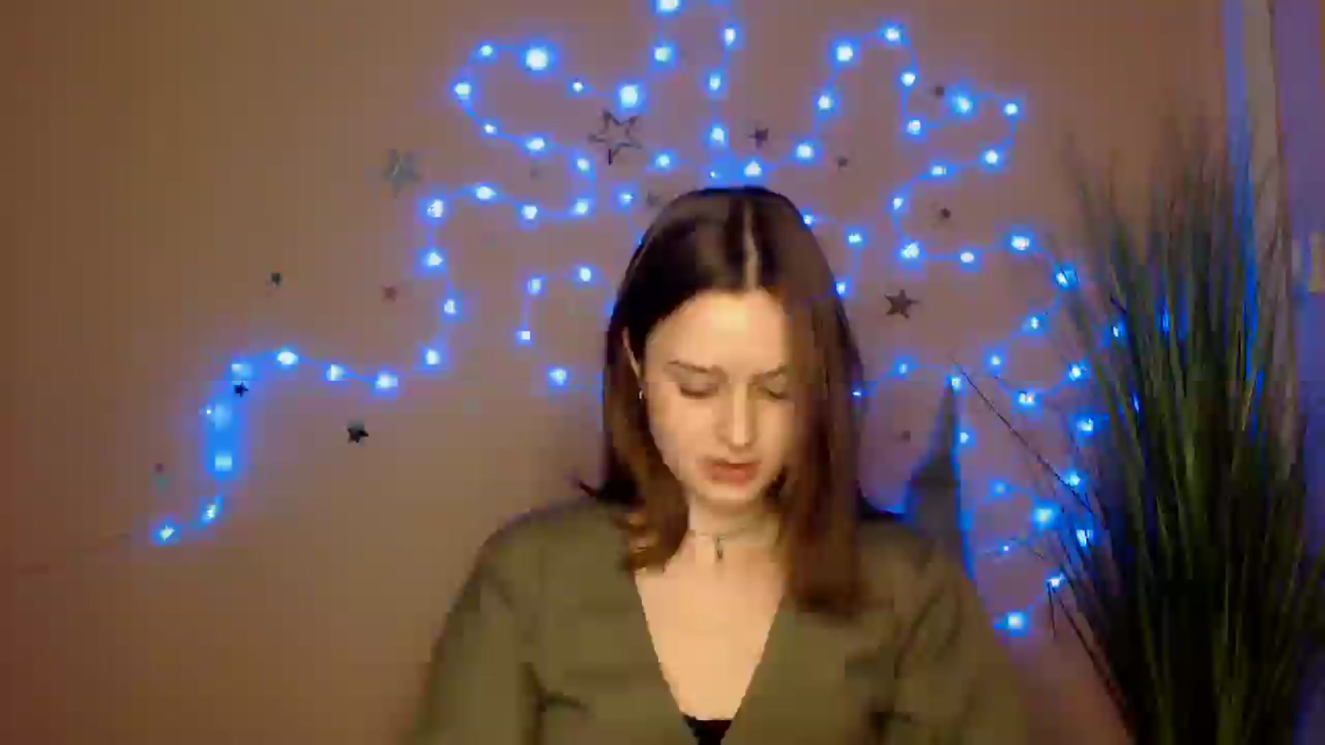 Gallery image thumbnail from Dana_Cute's myfreecams stream on, 12/20/2025, 17:01 image 16 of 20