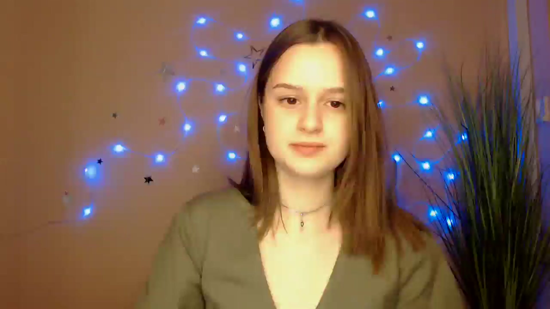 Gallery image thumbnail from Dana_Cute's myfreecams stream on, 12/20/2025, 17:01 image 8 of 20
