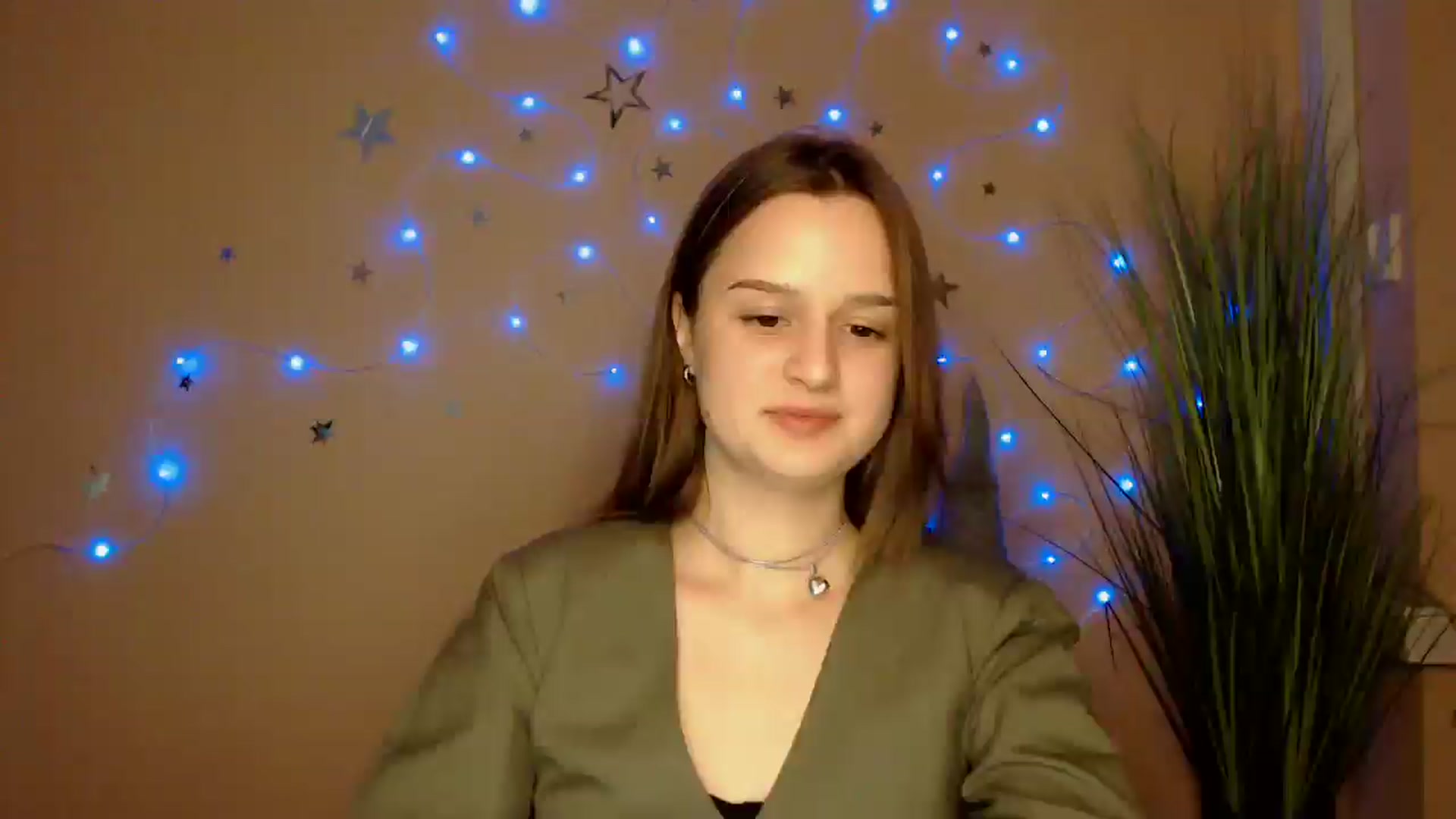 Gallery image thumbnail from Dana_Cute's myfreecams stream on, 12/20/2025, 20:04 image 15 of 20