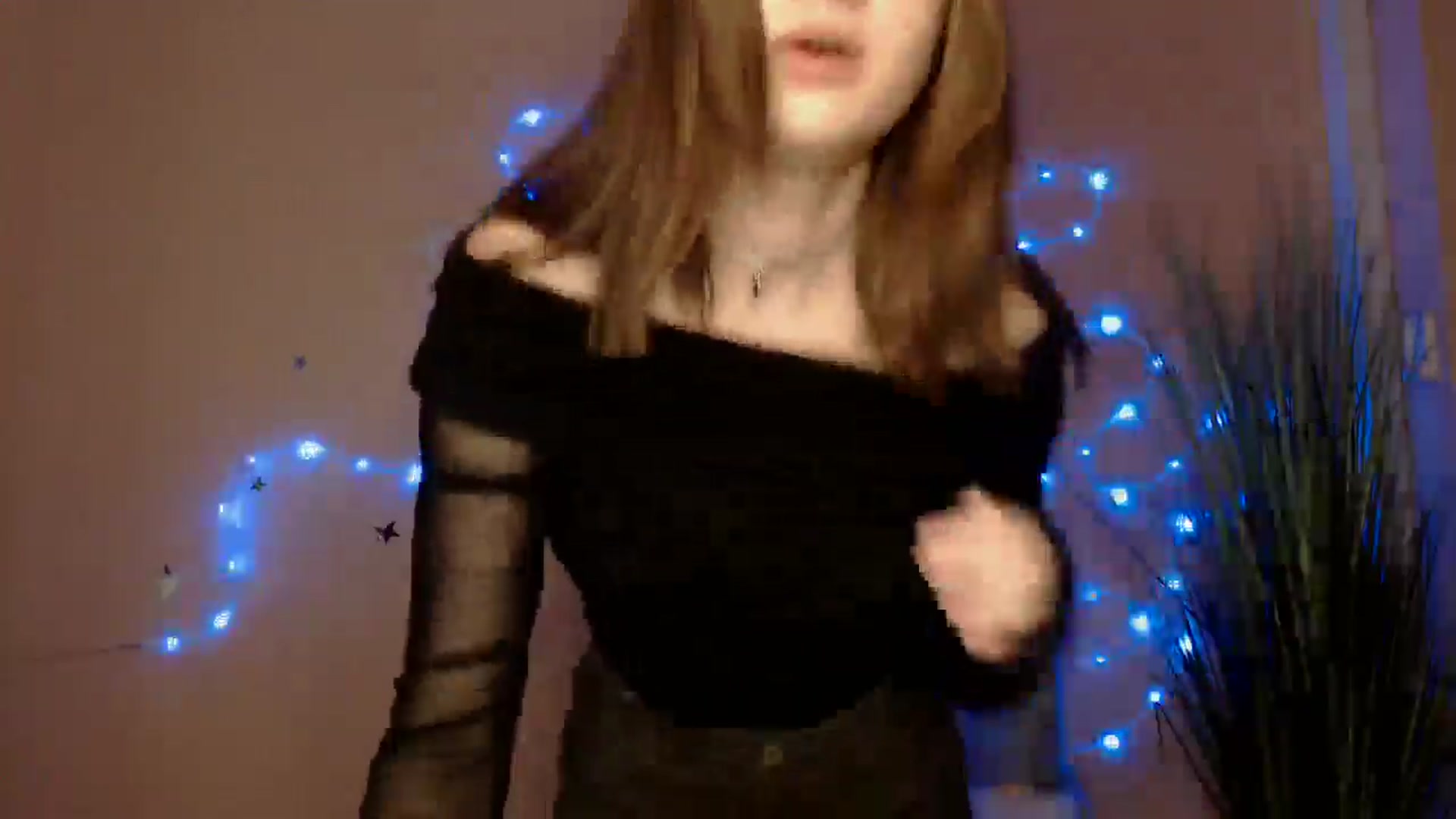 Gallery image thumbnail from Dana_Cute's myfreecams stream on, 12/21/2025, 17:38 image 6 of 20
