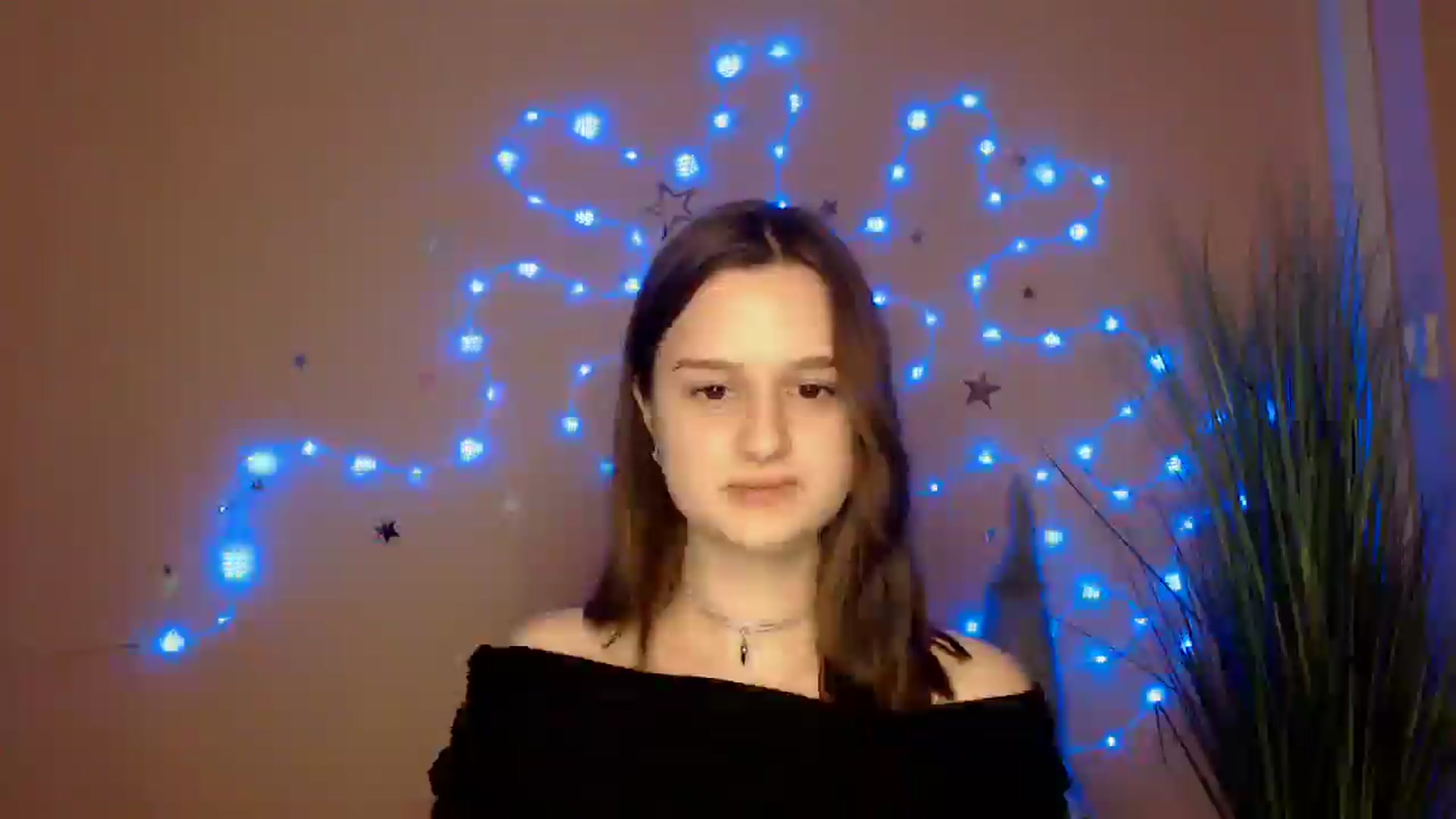 Gallery image thumbnail from Dana_Cute's myfreecams stream on, 12/21/2025, 17:38 image 11 of 20