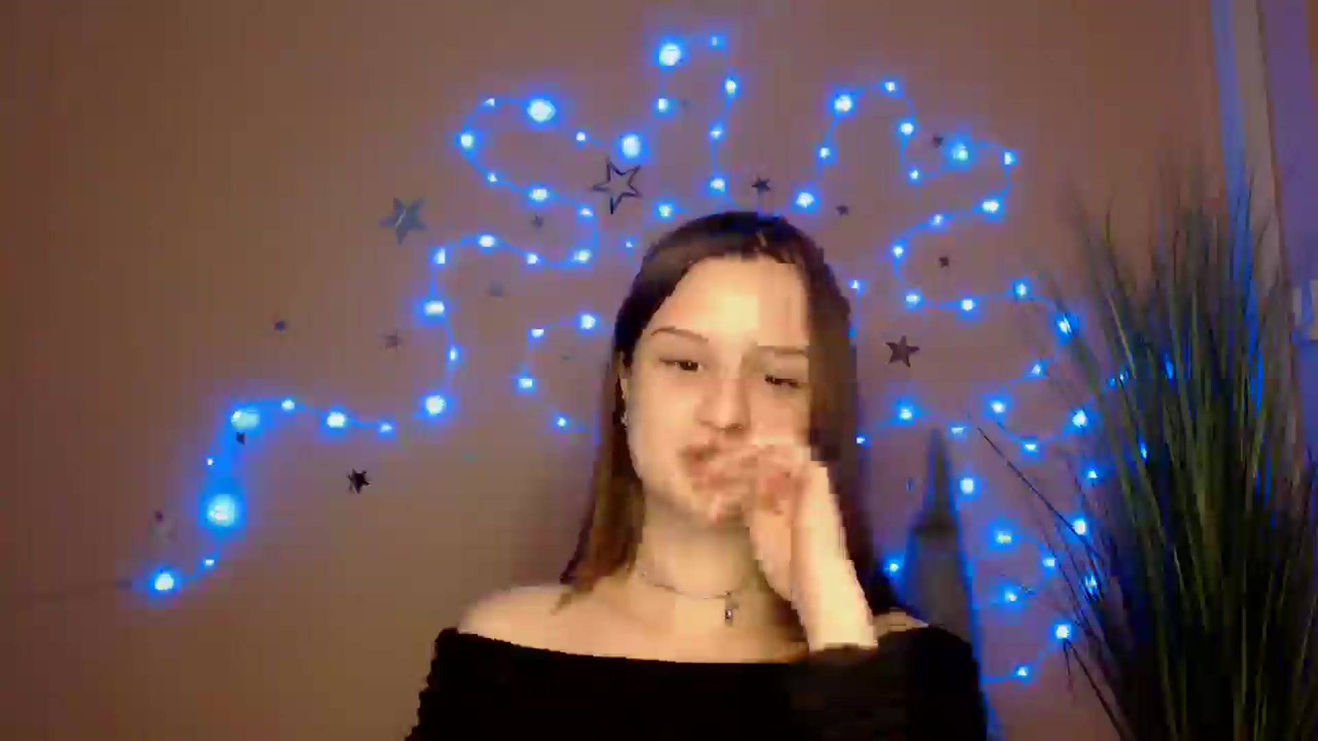 Gallery image thumbnail from Dana_Cute's myfreecams stream on, 12/21/2025, 17:58 image 17 of 20