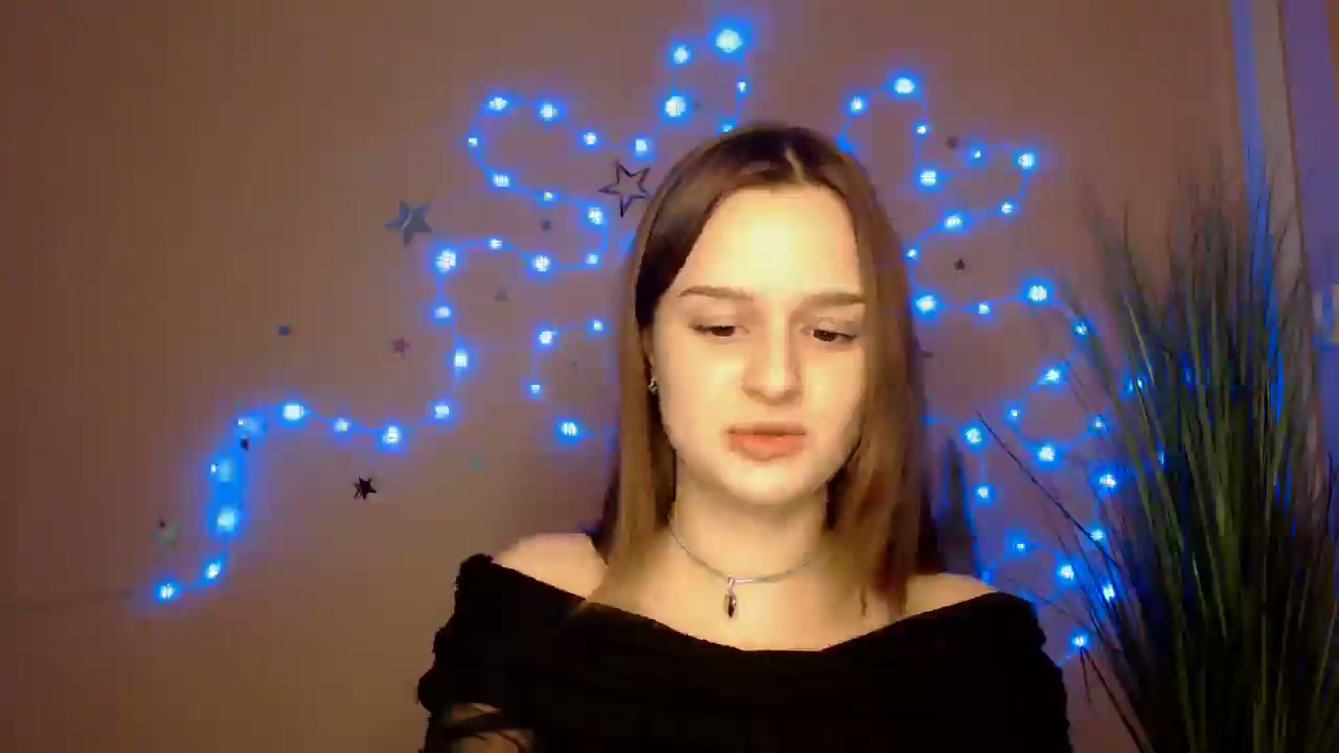 Gallery image thumbnail from Dana_Cute's myfreecams stream on, 12/21/2025, 17:58 image 16 of 20