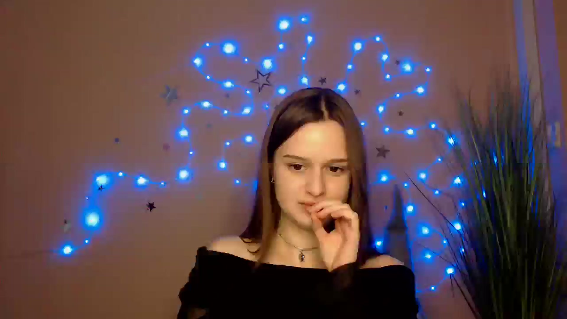 Gallery image thumbnail from Dana_Cute's myfreecams stream on, 12/21/2025, 17:58 image 7 of 20