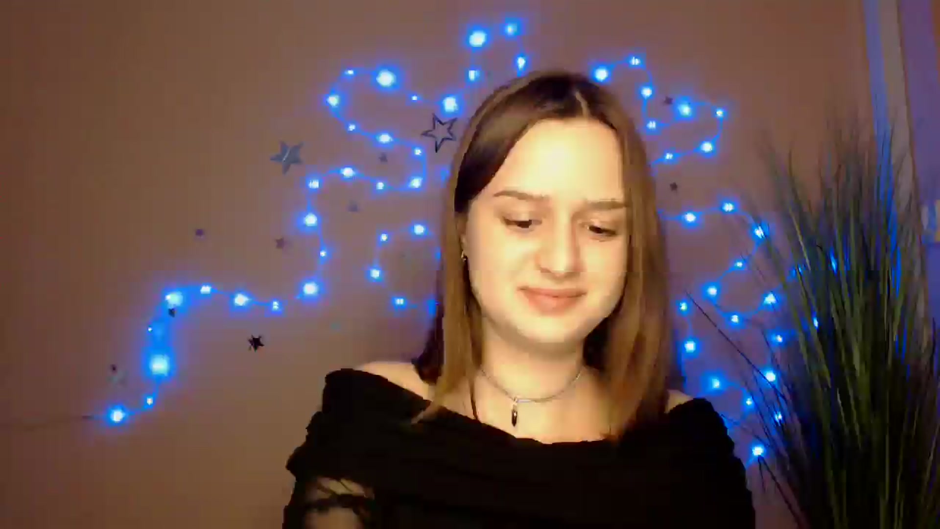 Gallery image thumbnail from Dana_Cute's myfreecams stream on, 12/21/2025, 17:58 image 15 of 20