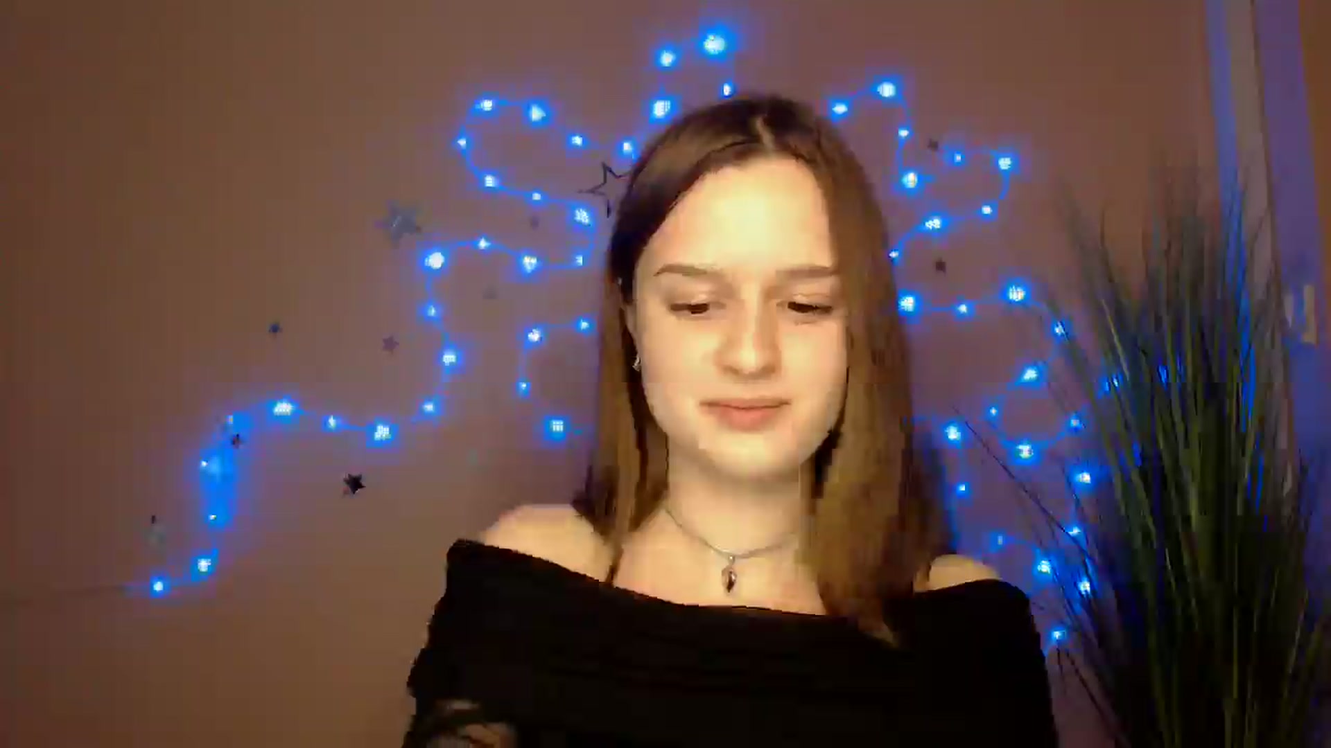 Gallery image thumbnail from Dana_Cute's myfreecams stream on, 12/21/2025, 17:58 image 4 of 20
