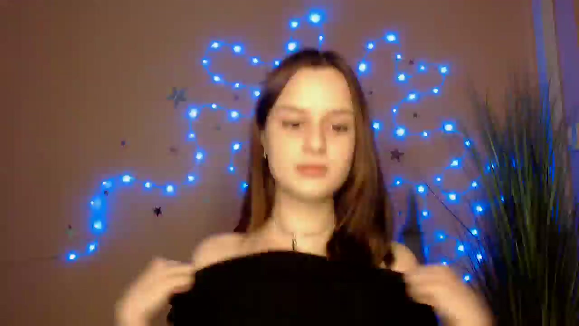 Gallery image thumbnail from Dana_Cute's myfreecams stream on, 12/21/2025, 17:58 image 14 of 20