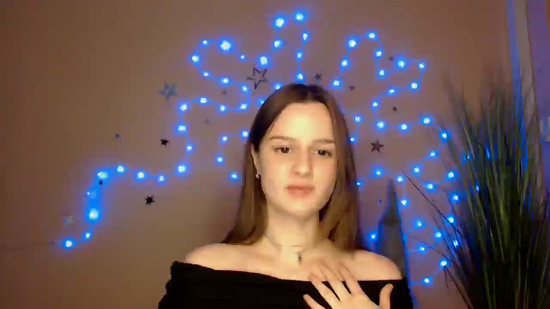 Gallery image thumbnail from Dana_Cute's myfreecams stream on, 12/21/2025, 19:30 image 8 of 20