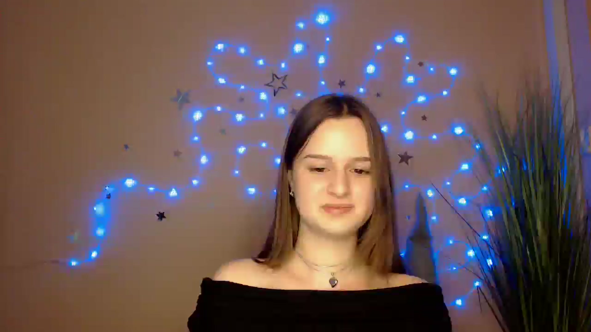 Gallery image thumbnail from Dana_Cute's myfreecams stream on, 12/21/2025, 19:30 image 13 of 20