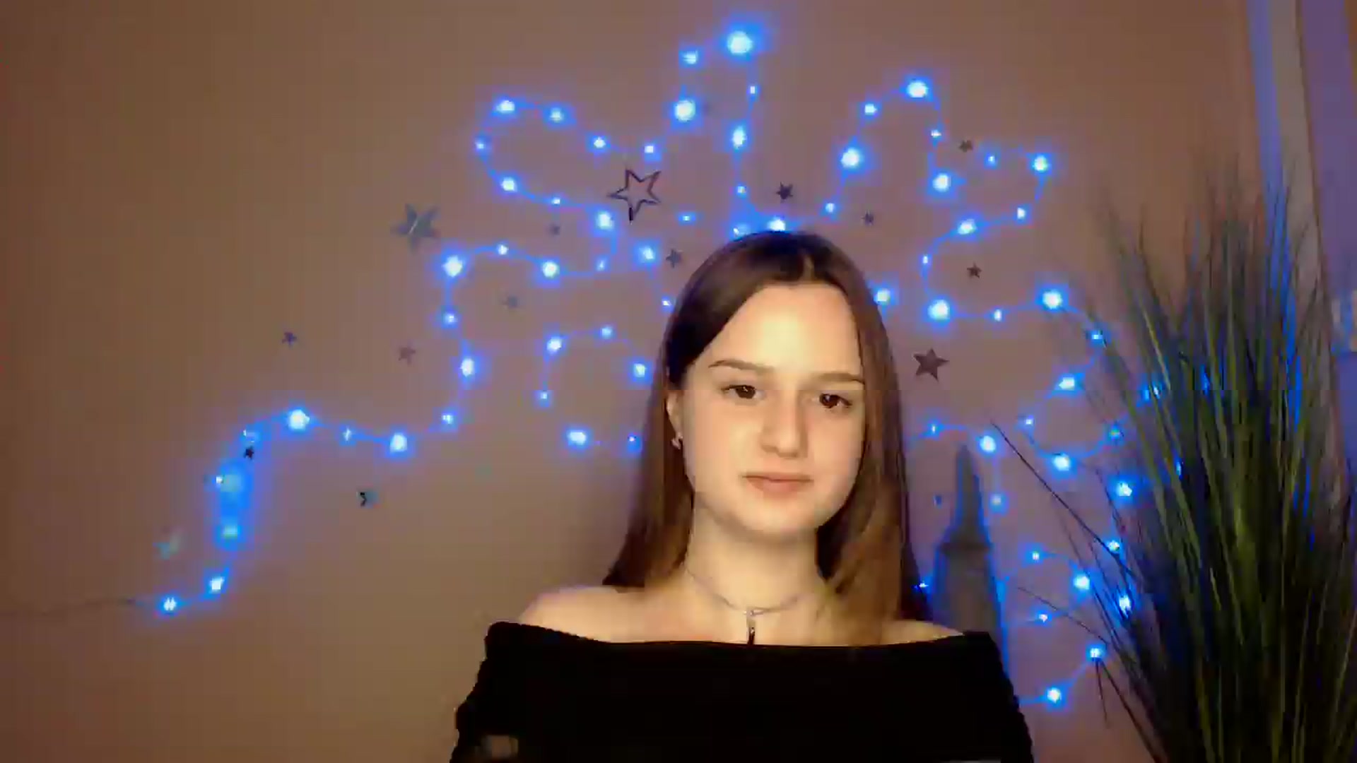 Gallery image thumbnail from Dana_Cute's myfreecams stream on, 12/21/2025, 20:02 image 2 of 20