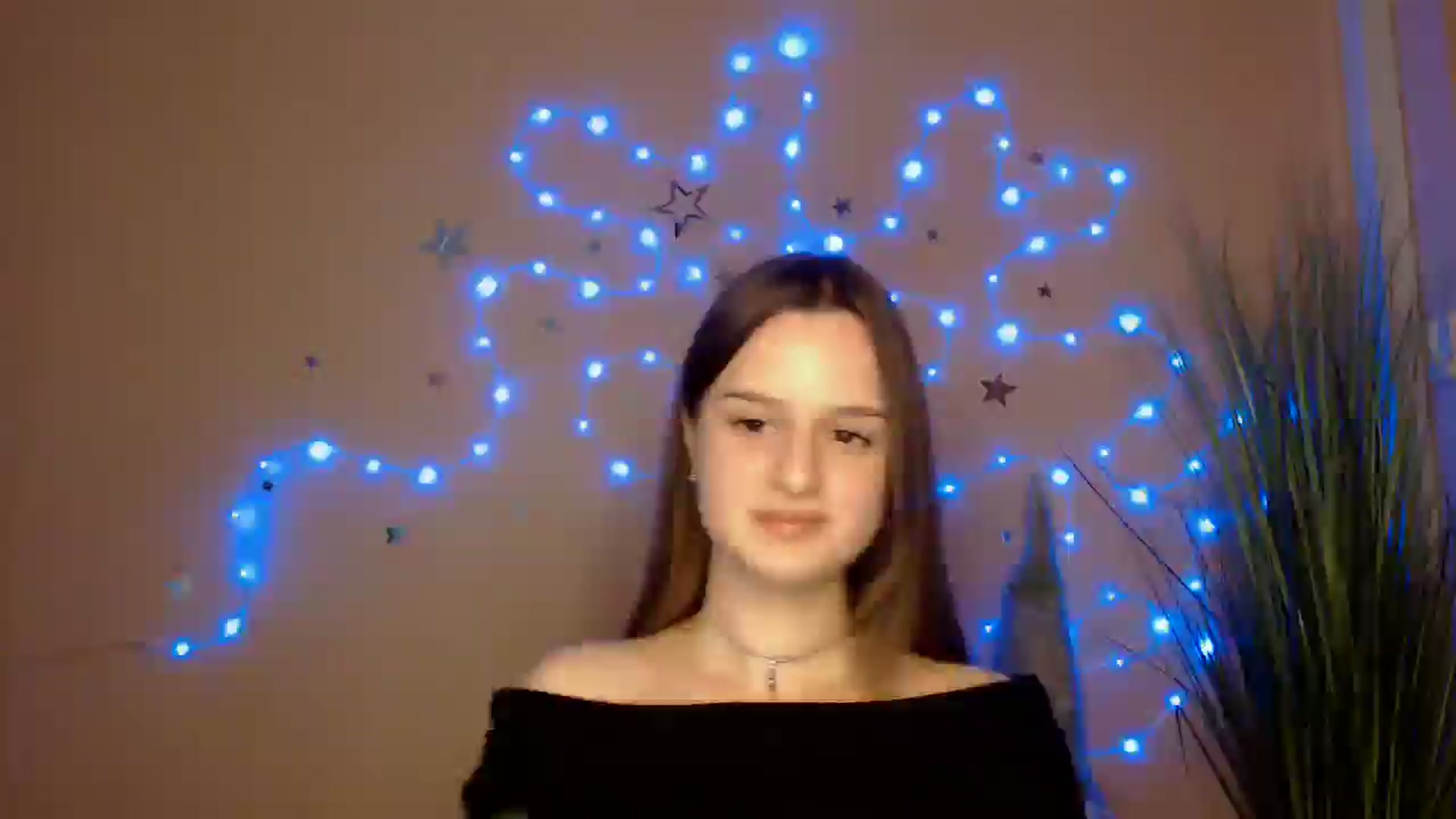 Gallery image thumbnail from Dana_Cute's myfreecams stream on, 12/21/2025, 20:02 image 1 of 20