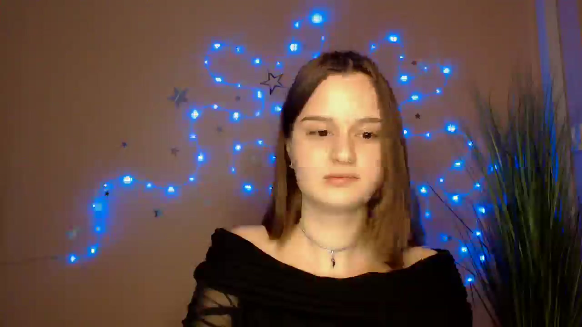 Gallery image thumbnail from Dana_Cute's myfreecams stream on, 12/21/2025, 20:02 image 7 of 20