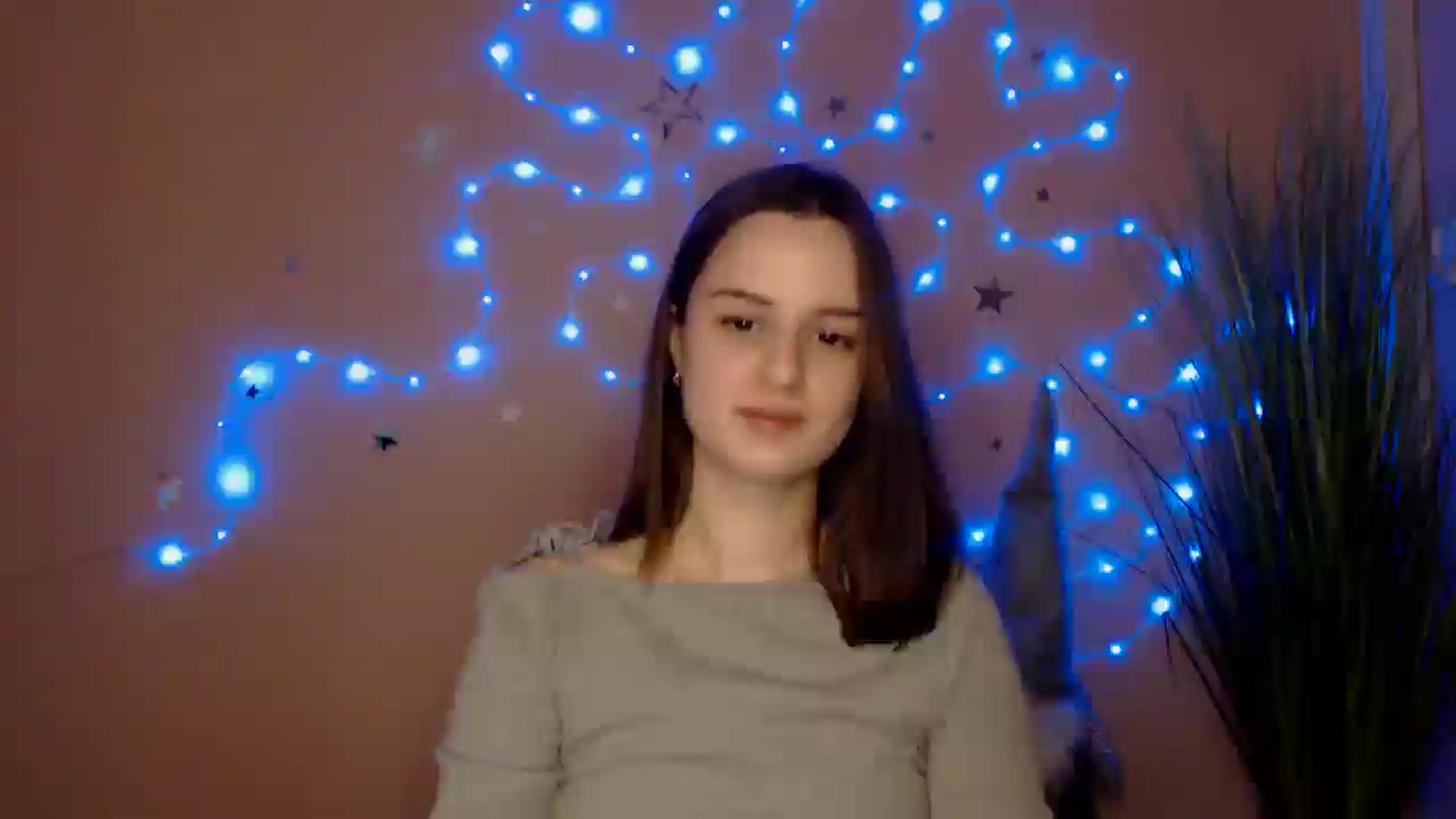 Gallery image thumbnail from Dana_Cute's myfreecams stream on, 12/23/2025, 18:49 image 17 of 20