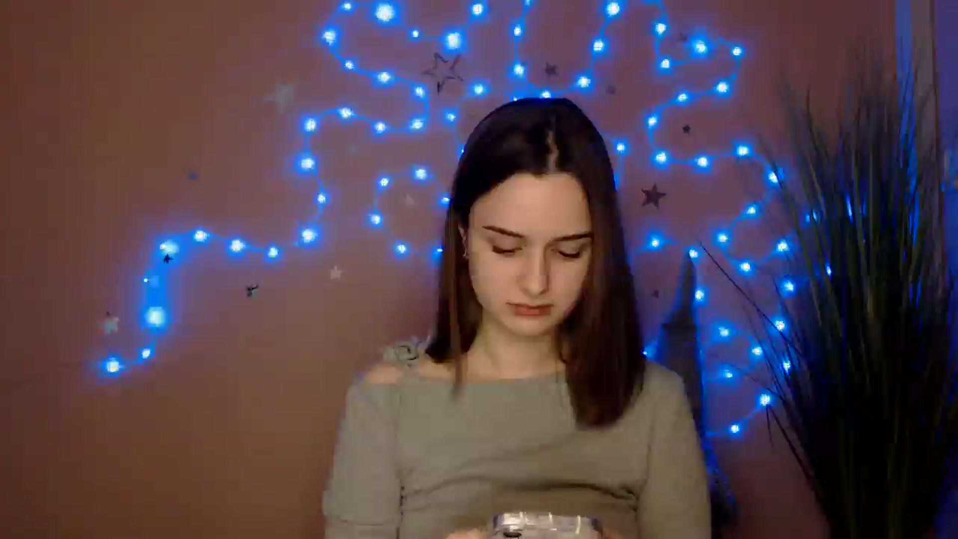 Gallery image thumbnail from Dana_Cute's myfreecams stream on, 12/23/2025, 19:22 image 13 of 20